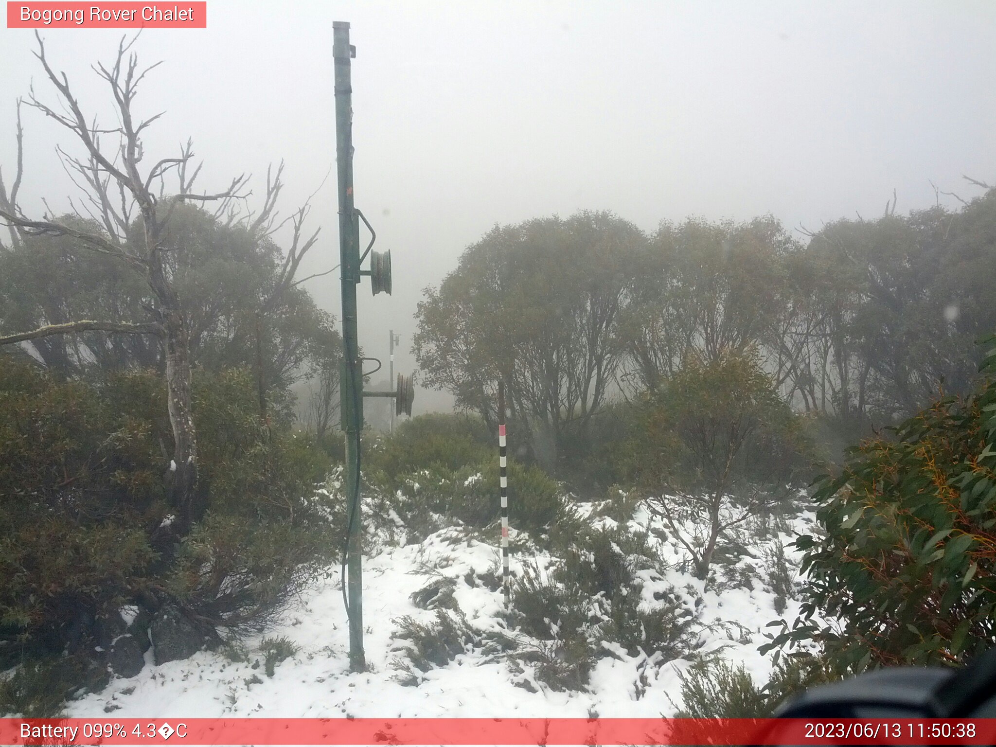 Bogong Web Cam 11:50am Tuesday 13th of June 2023