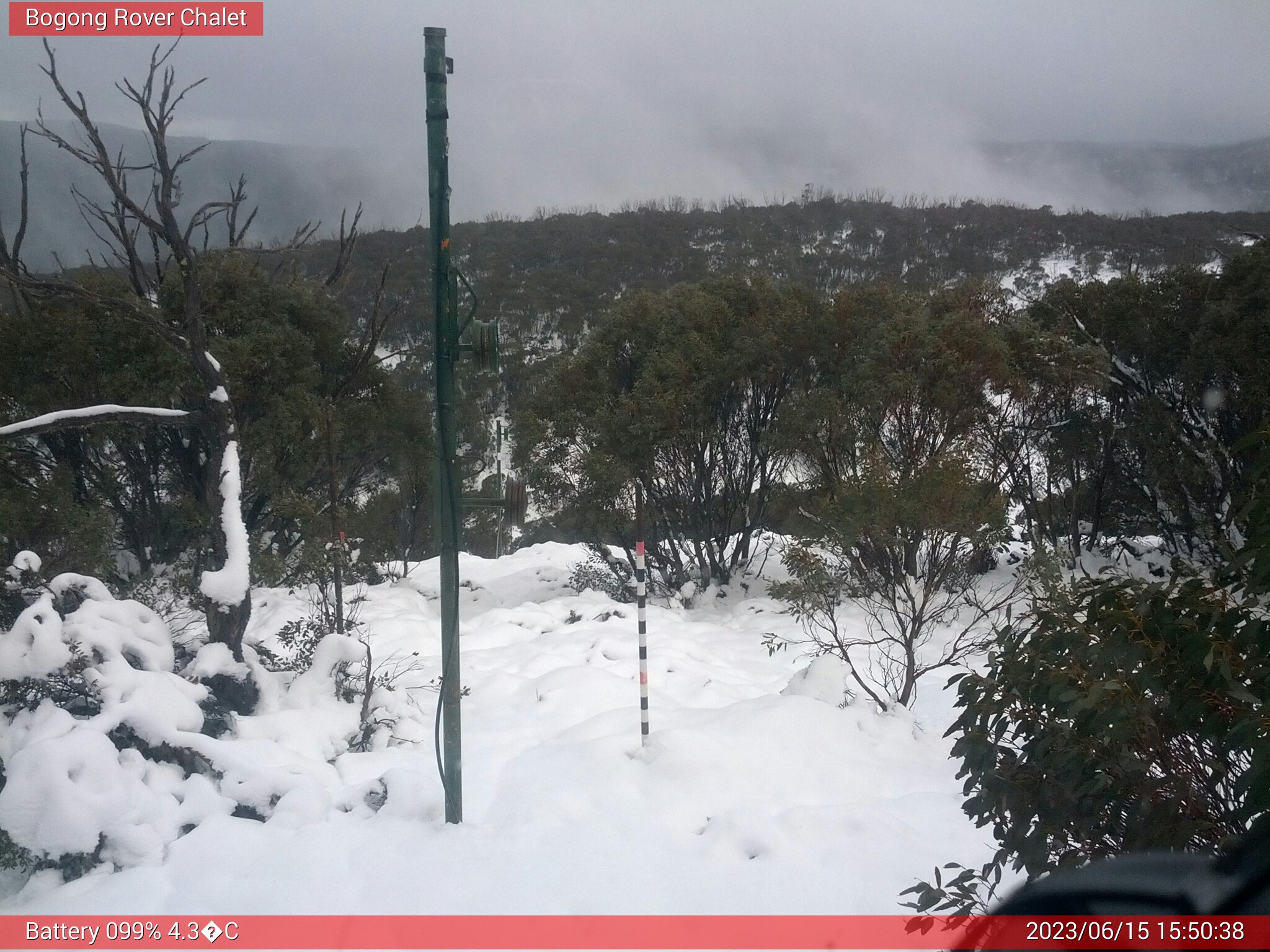 Bogong Web Cam 3:50pm Thursday 15th of June 2023