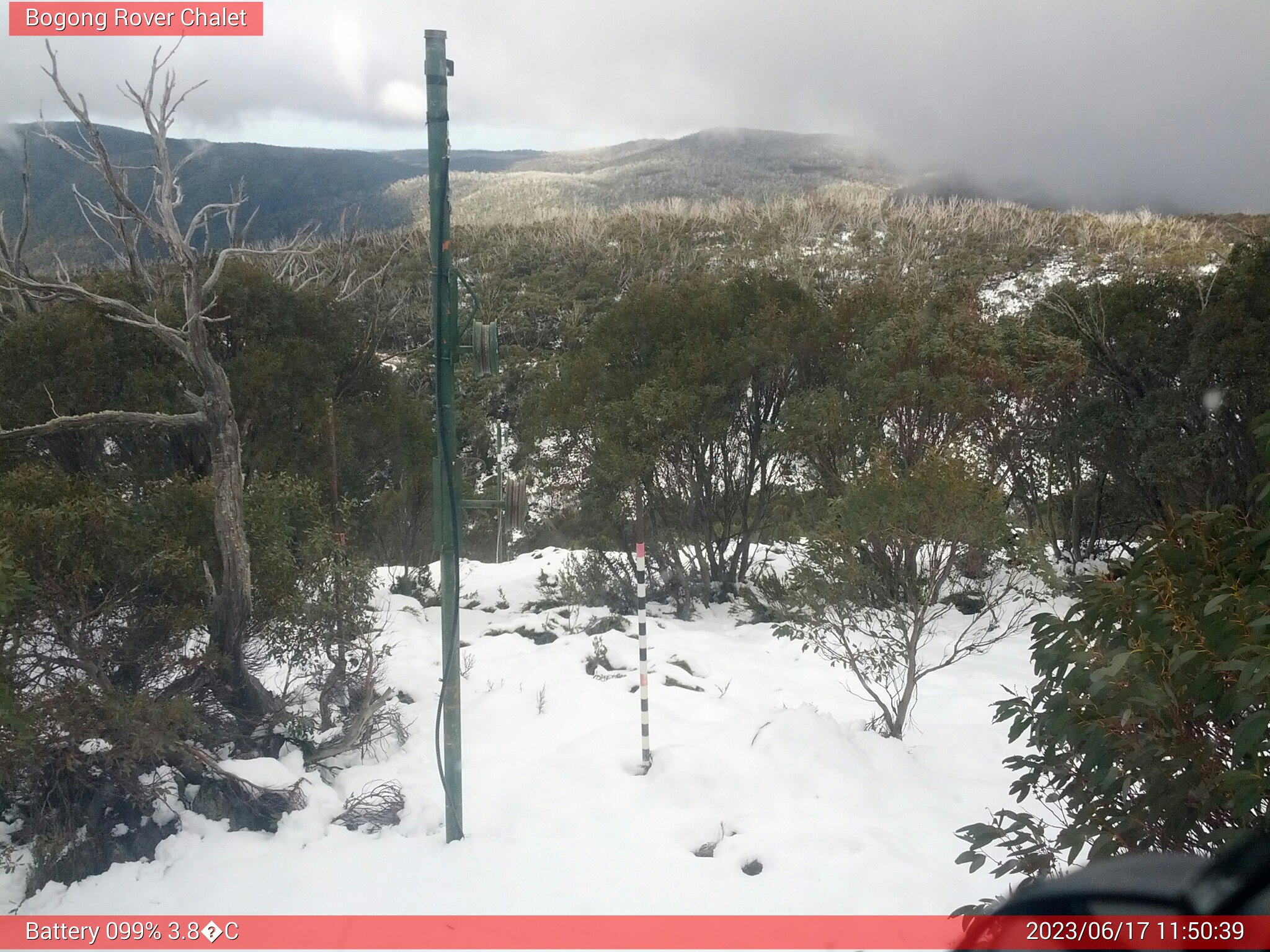 Bogong Web Cam 11:50am Saturday 17th of June 2023