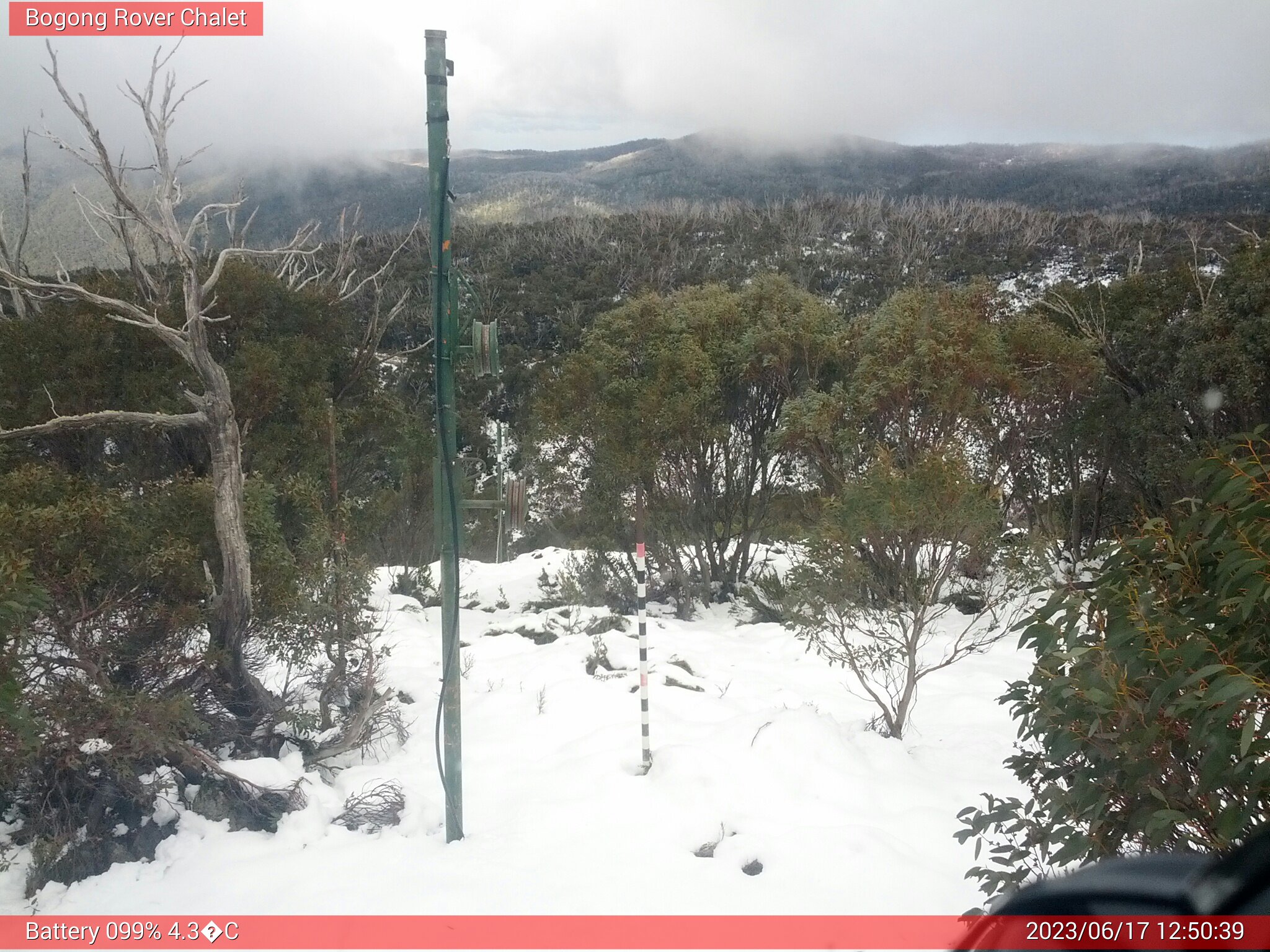 Bogong Web Cam 12:50pm Saturday 17th of June 2023