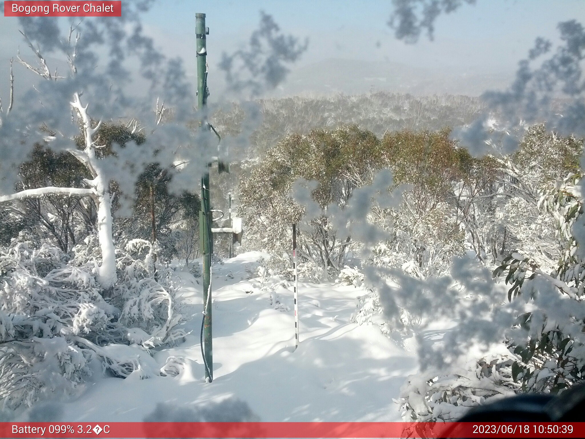 Bogong Web Cam 10:50am Sunday 18th of June 2023