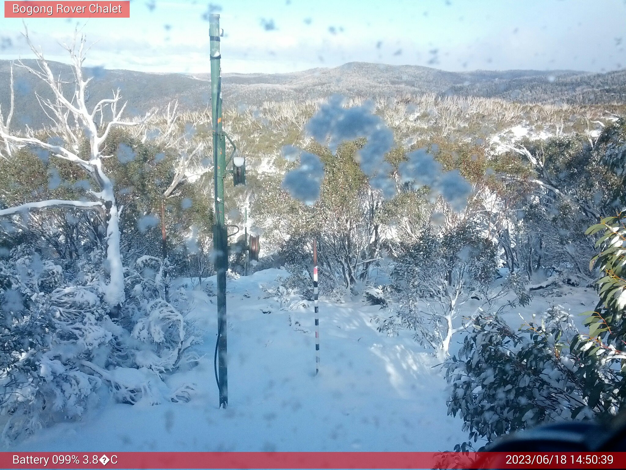 Bogong Web Cam 2:50pm Sunday 18th of June 2023