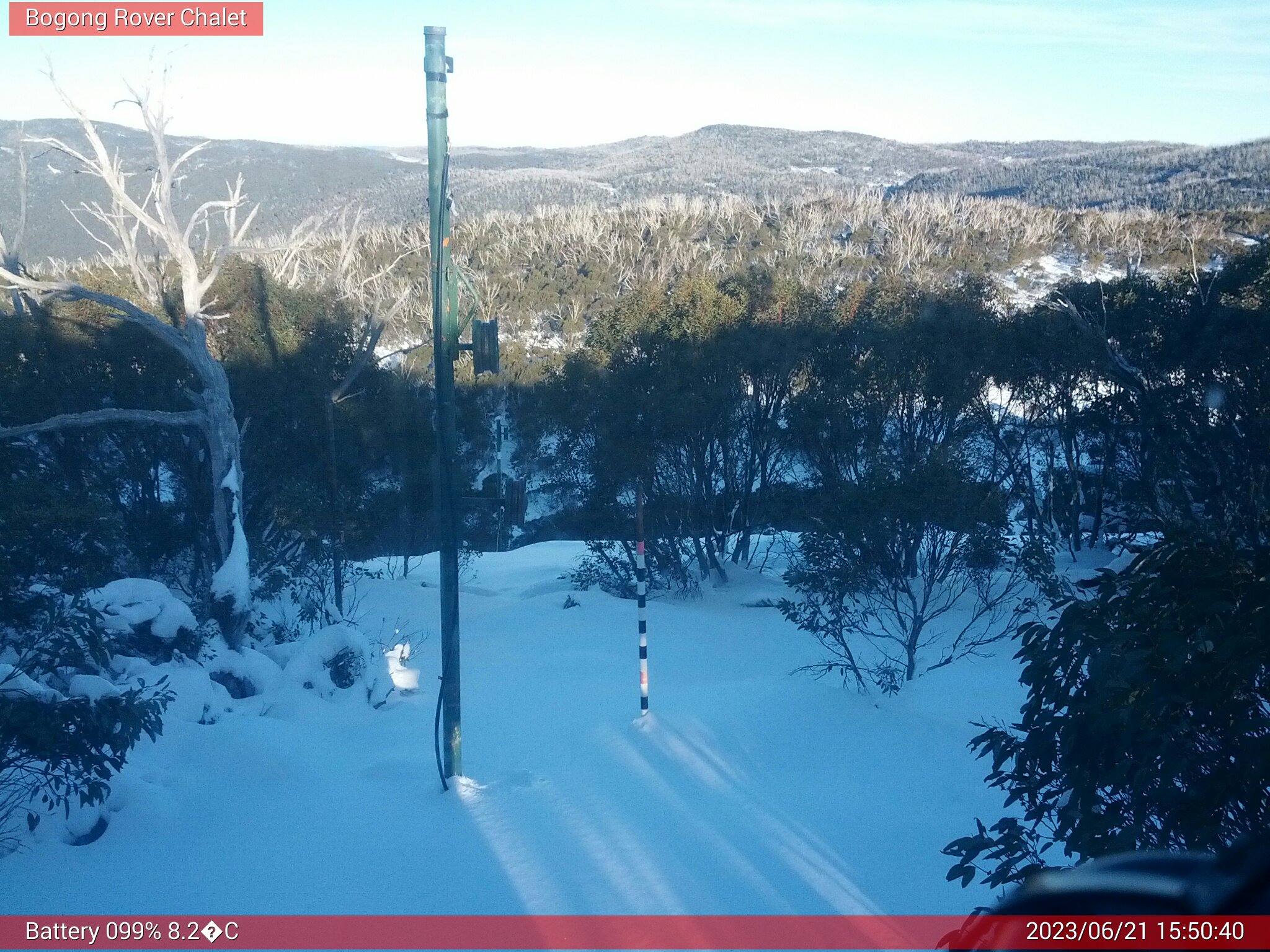 Bogong Web Cam 3:50pm Wednesday 21st of June 2023