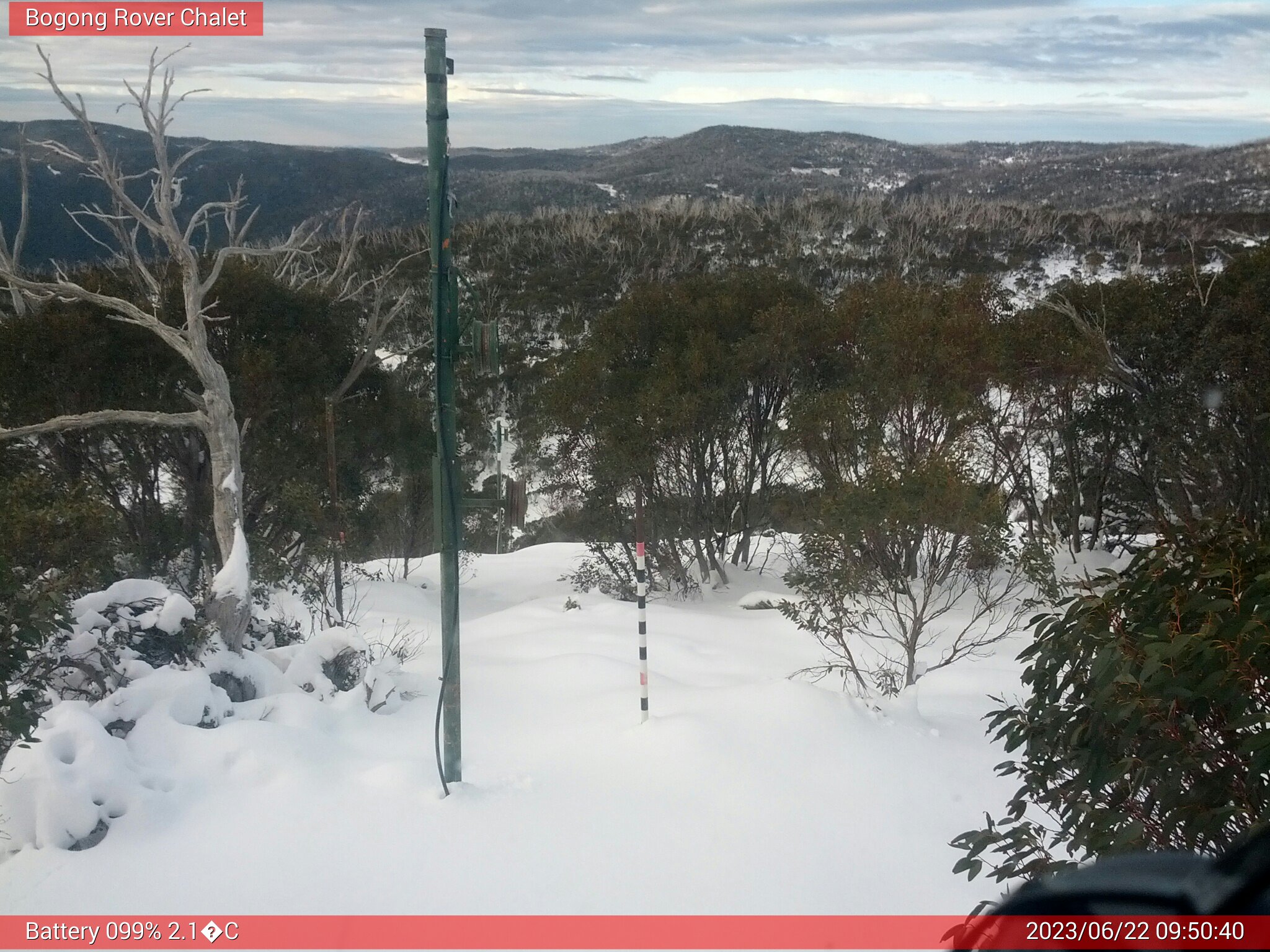 Bogong Web Cam 9:50am Thursday 22nd of June 2023