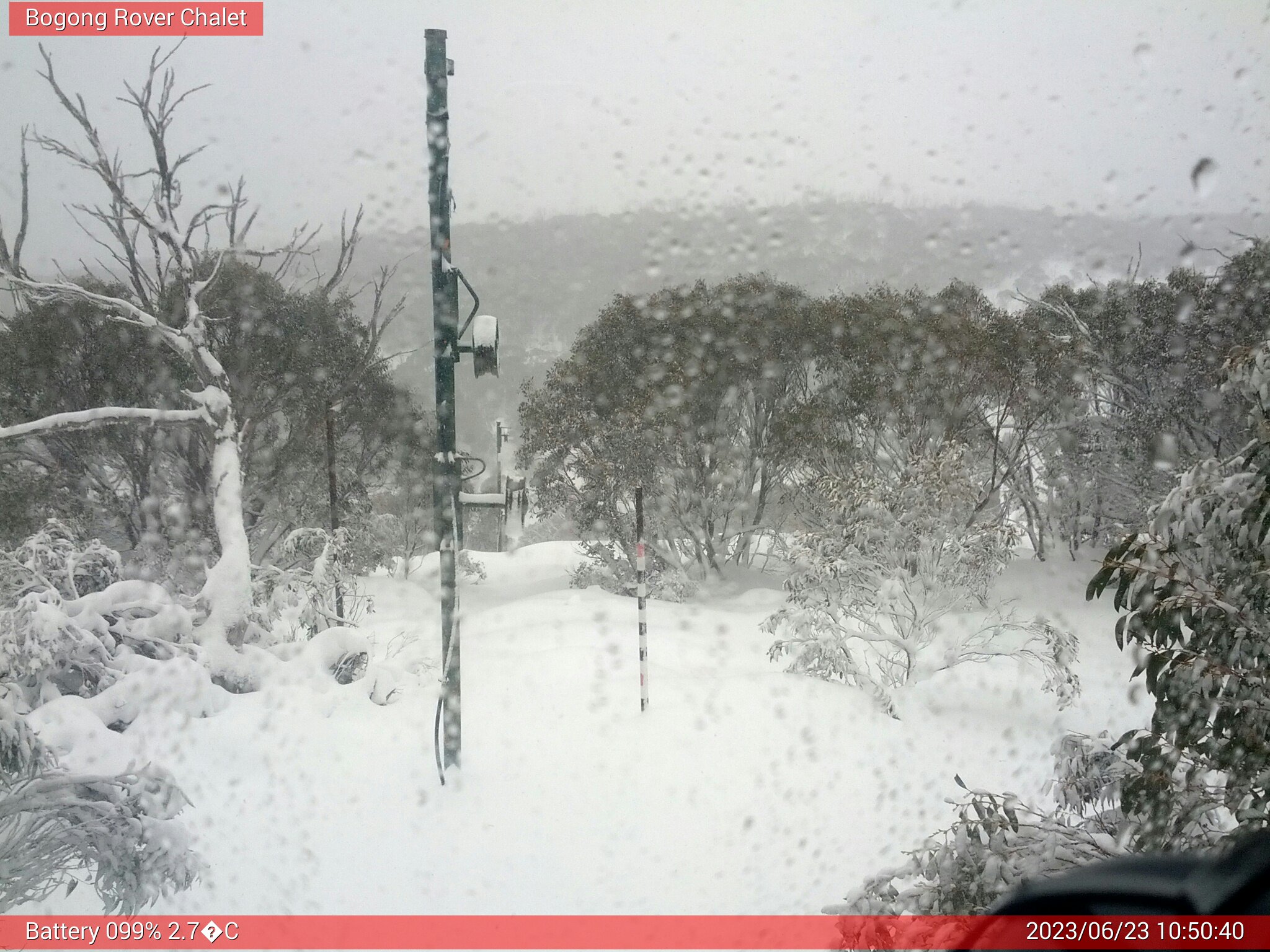 Bogong Web Cam 10:50am Friday 23rd of June 2023