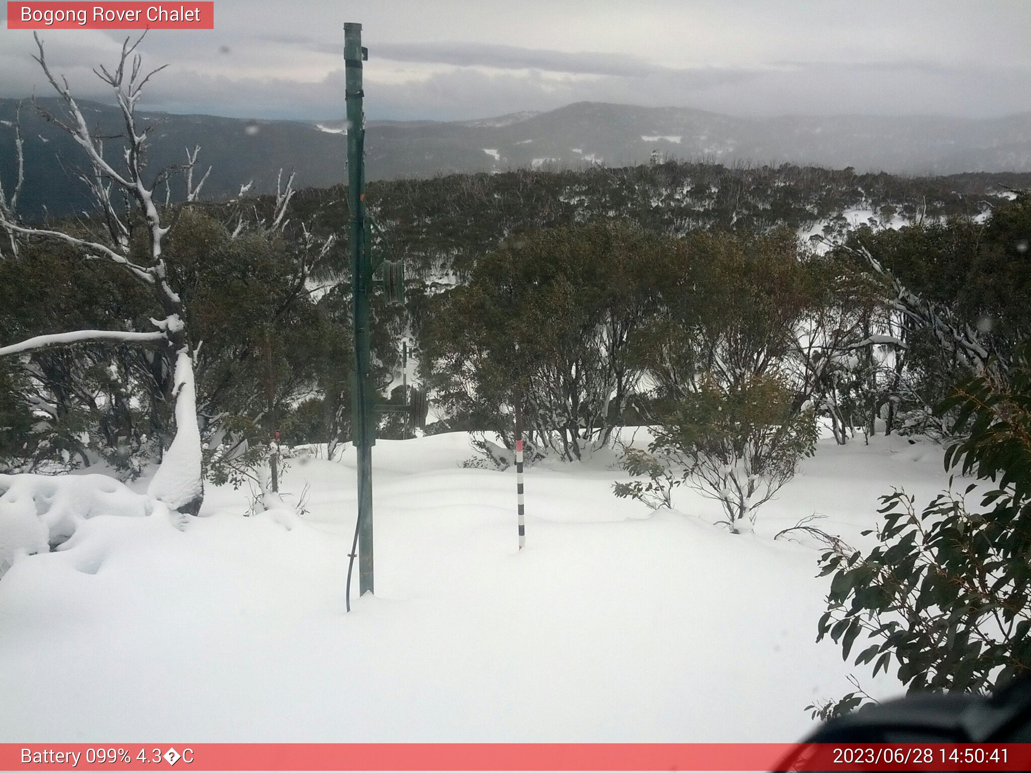 Bogong Web Cam 2:50pm Wednesday 28th of June 2023