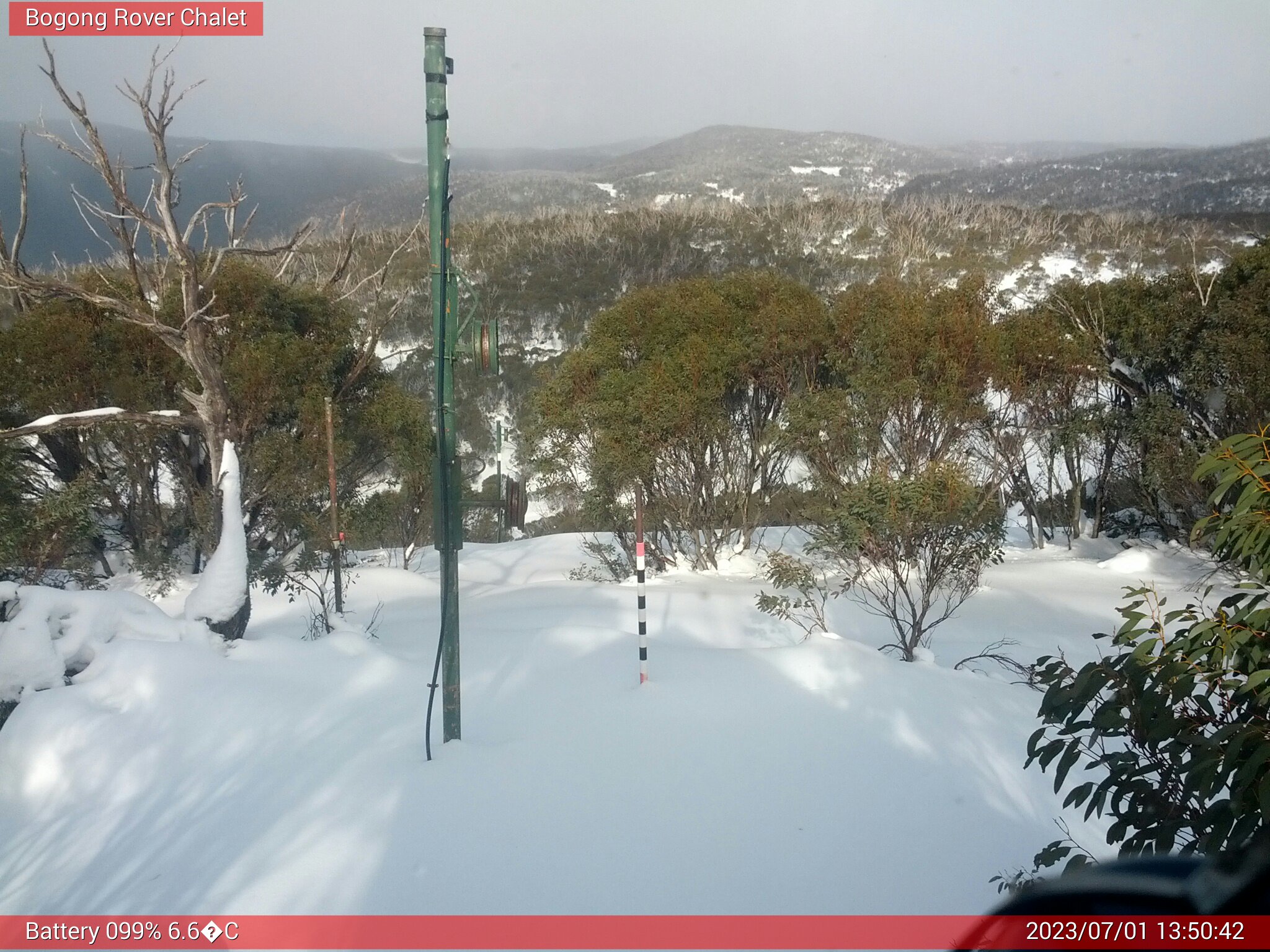 Bogong Web Cam 1:50pm Saturday 1st of July 2023