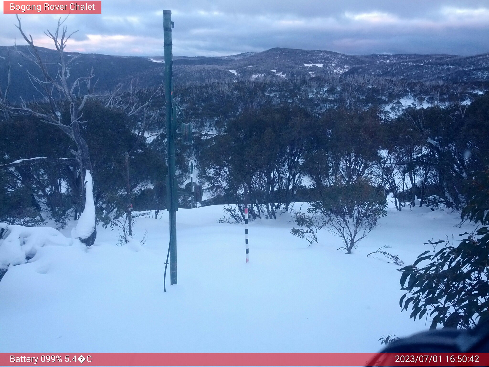 Bogong Web Cam 4:50pm Saturday 1st of July 2023