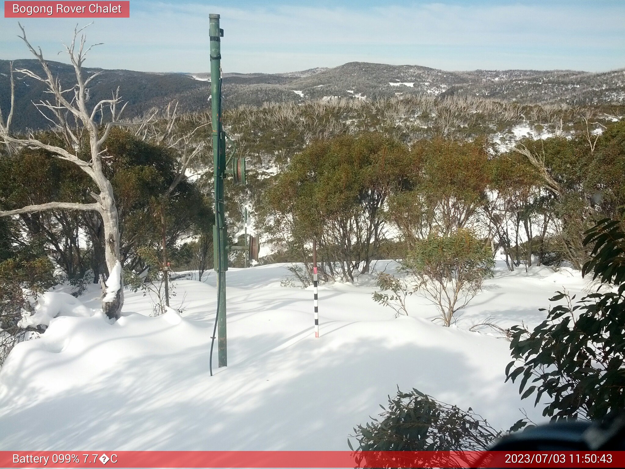 Bogong Web Cam 11:50am Monday 3rd of July 2023