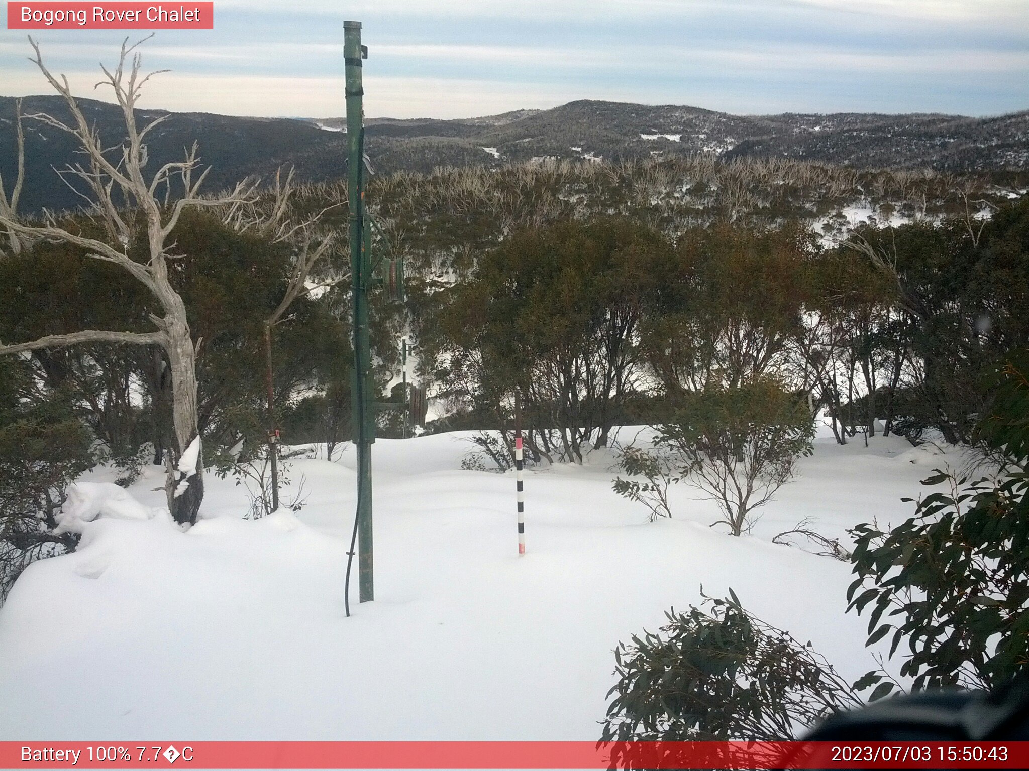 Bogong Web Cam 3:50pm Monday 3rd of July 2023