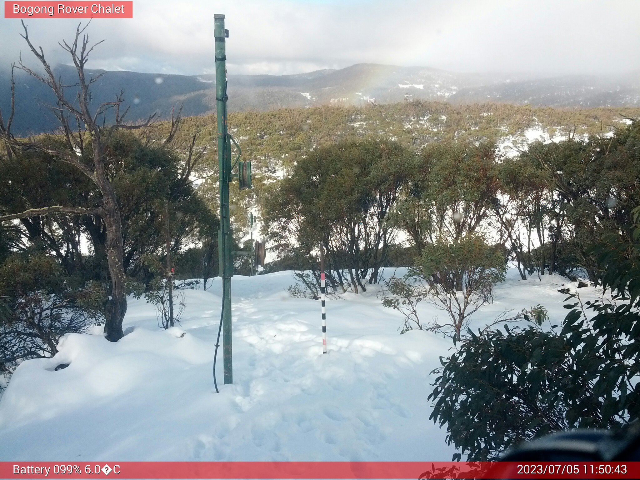 Bogong Web Cam 11:50am Wednesday 5th of July 2023