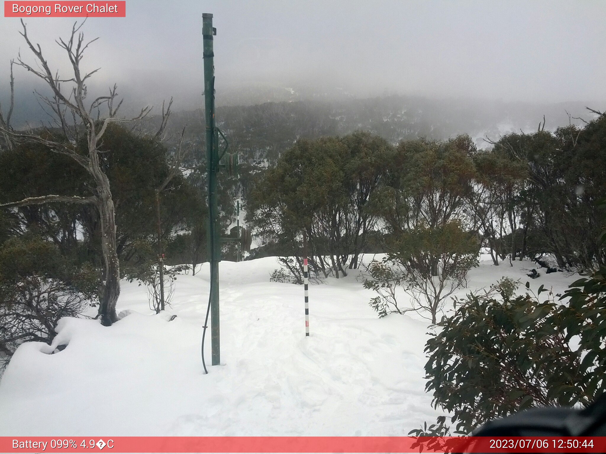 Bogong Web Cam 12:50pm Thursday 6th of July 2023