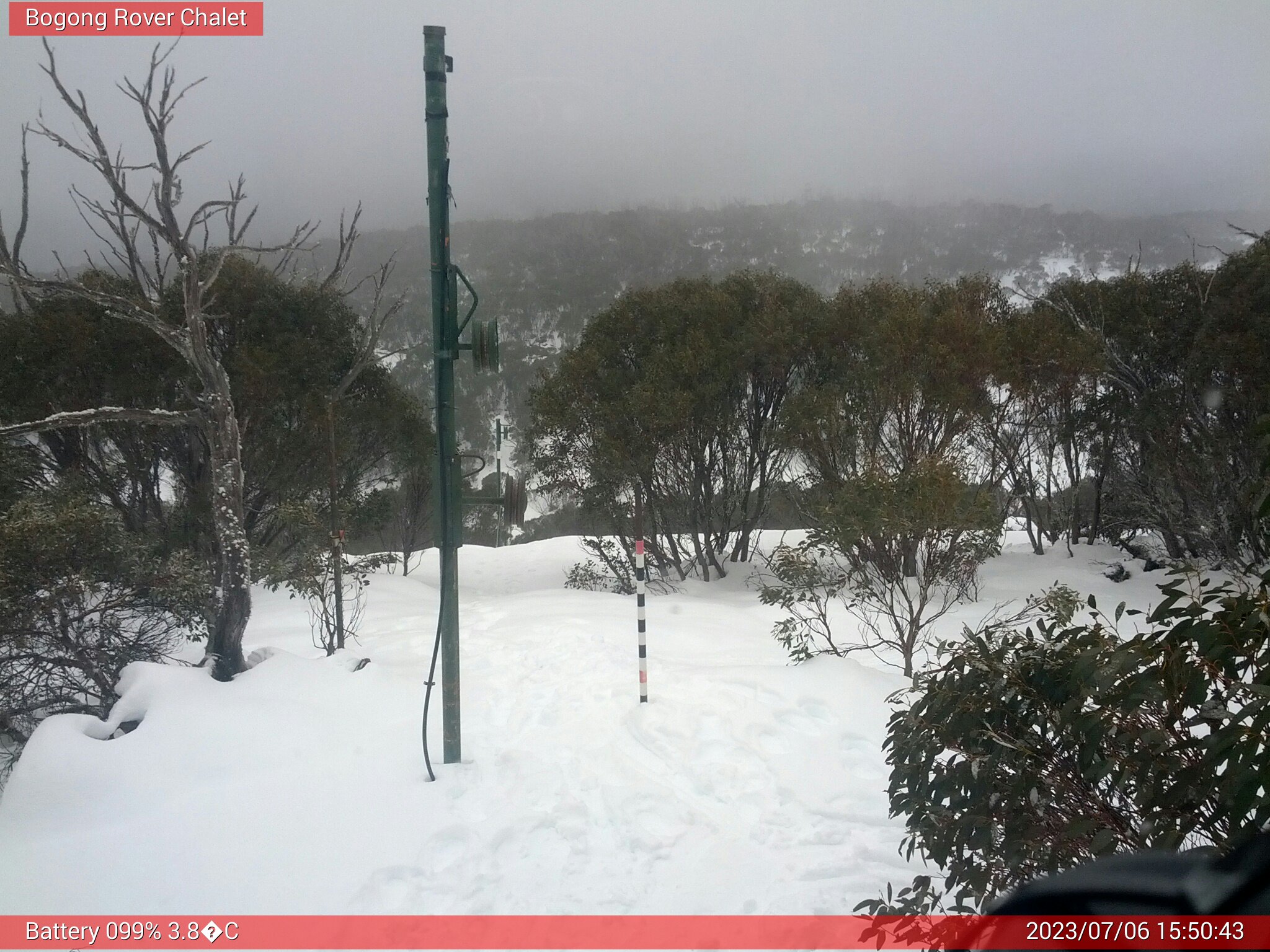 Bogong Web Cam 3:50pm Thursday 6th of July 2023