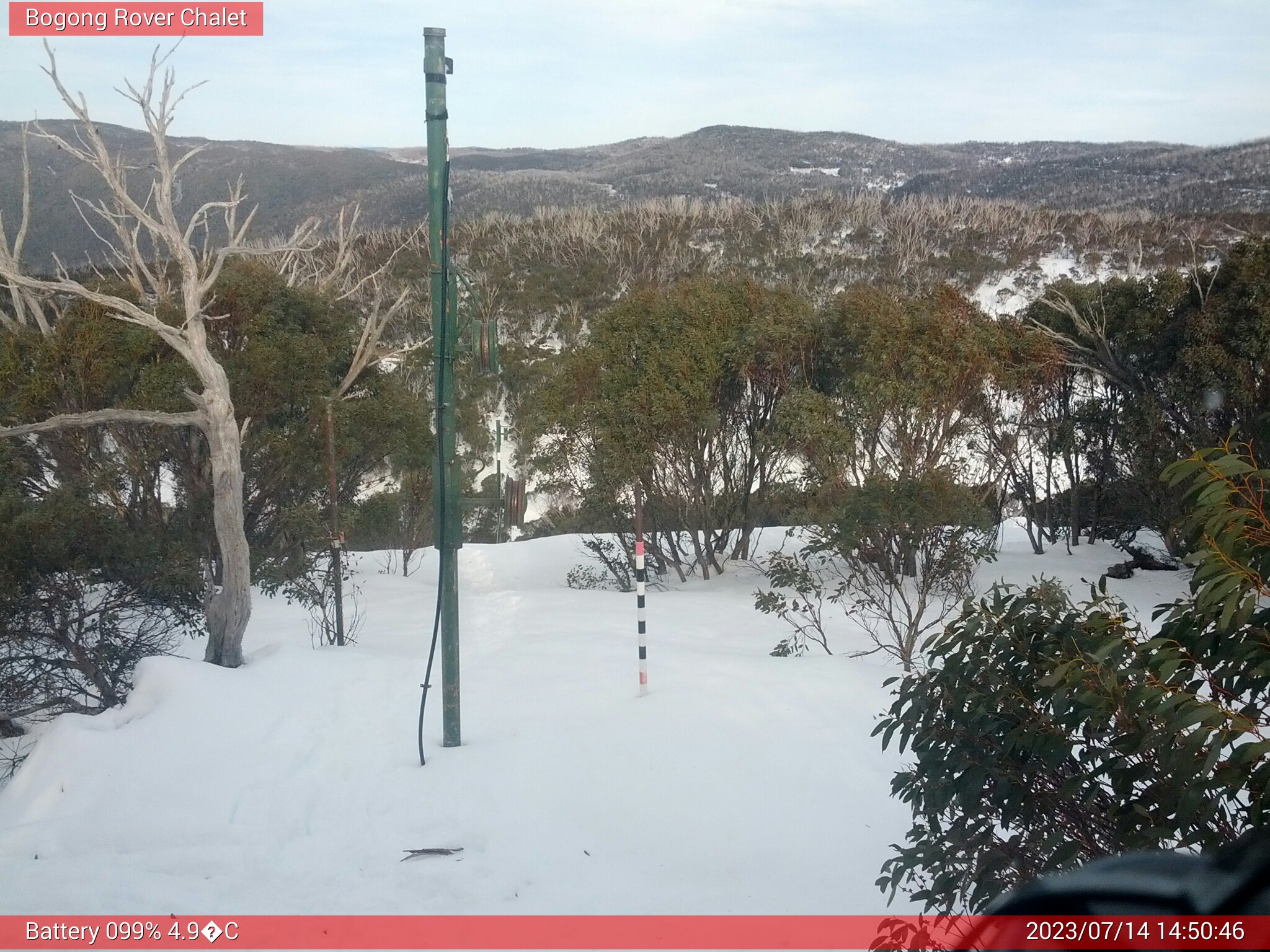 Bogong Web Cam 2:50pm Friday 14th of July 2023