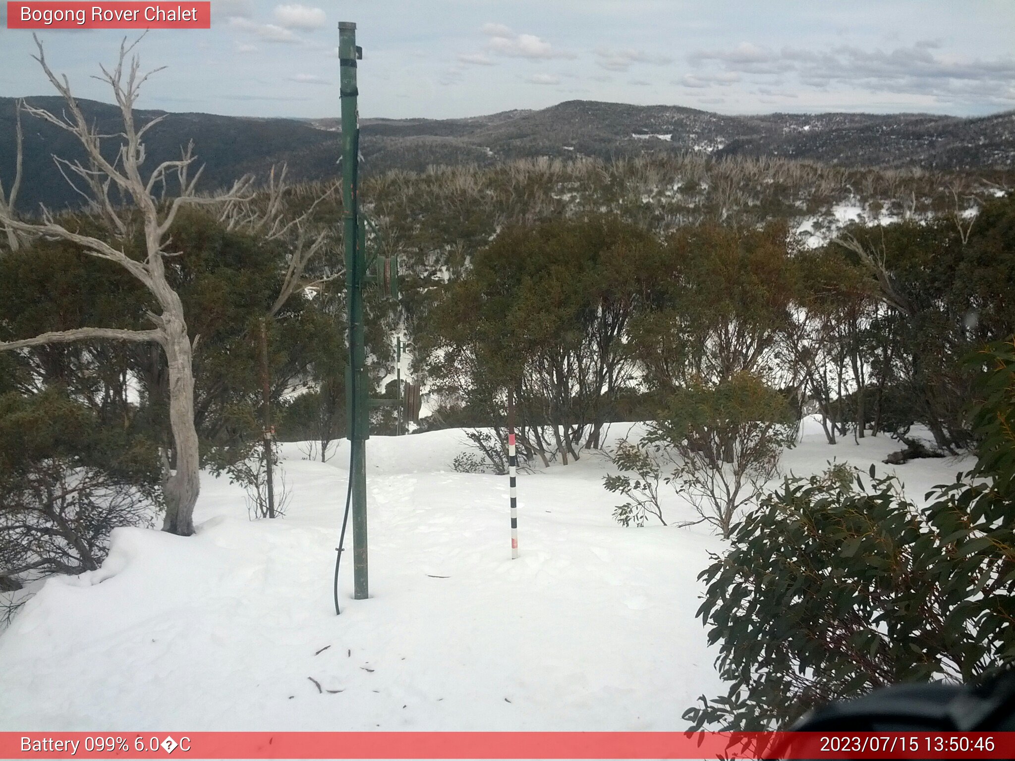 Bogong Web Cam 1:50pm Saturday 15th of July 2023