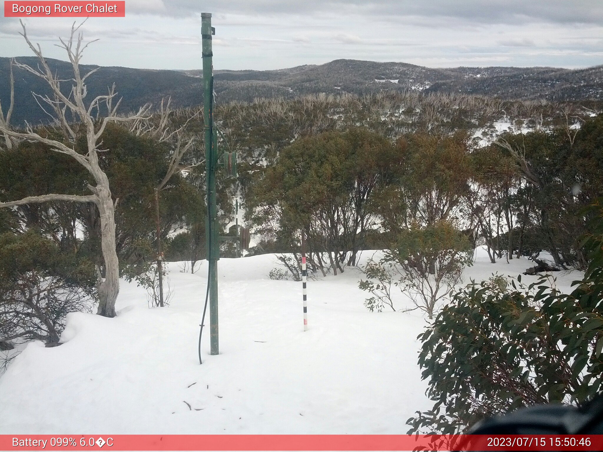 Bogong Web Cam 3:50pm Saturday 15th of July 2023