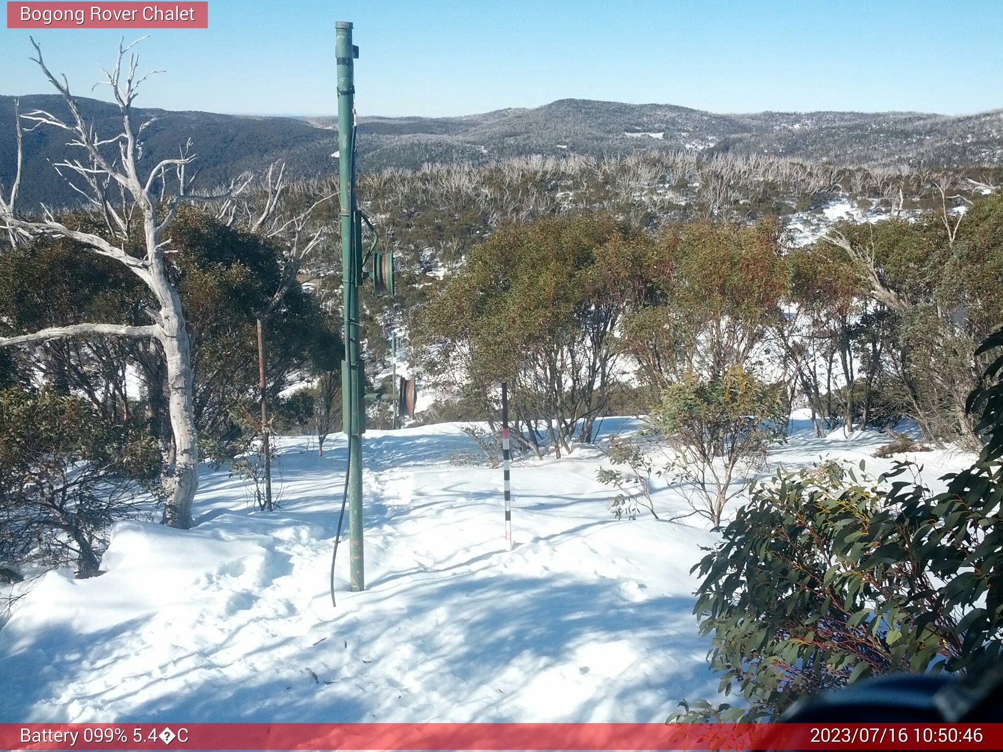 Bogong Web Cam 10:50am Sunday 16th of July 2023