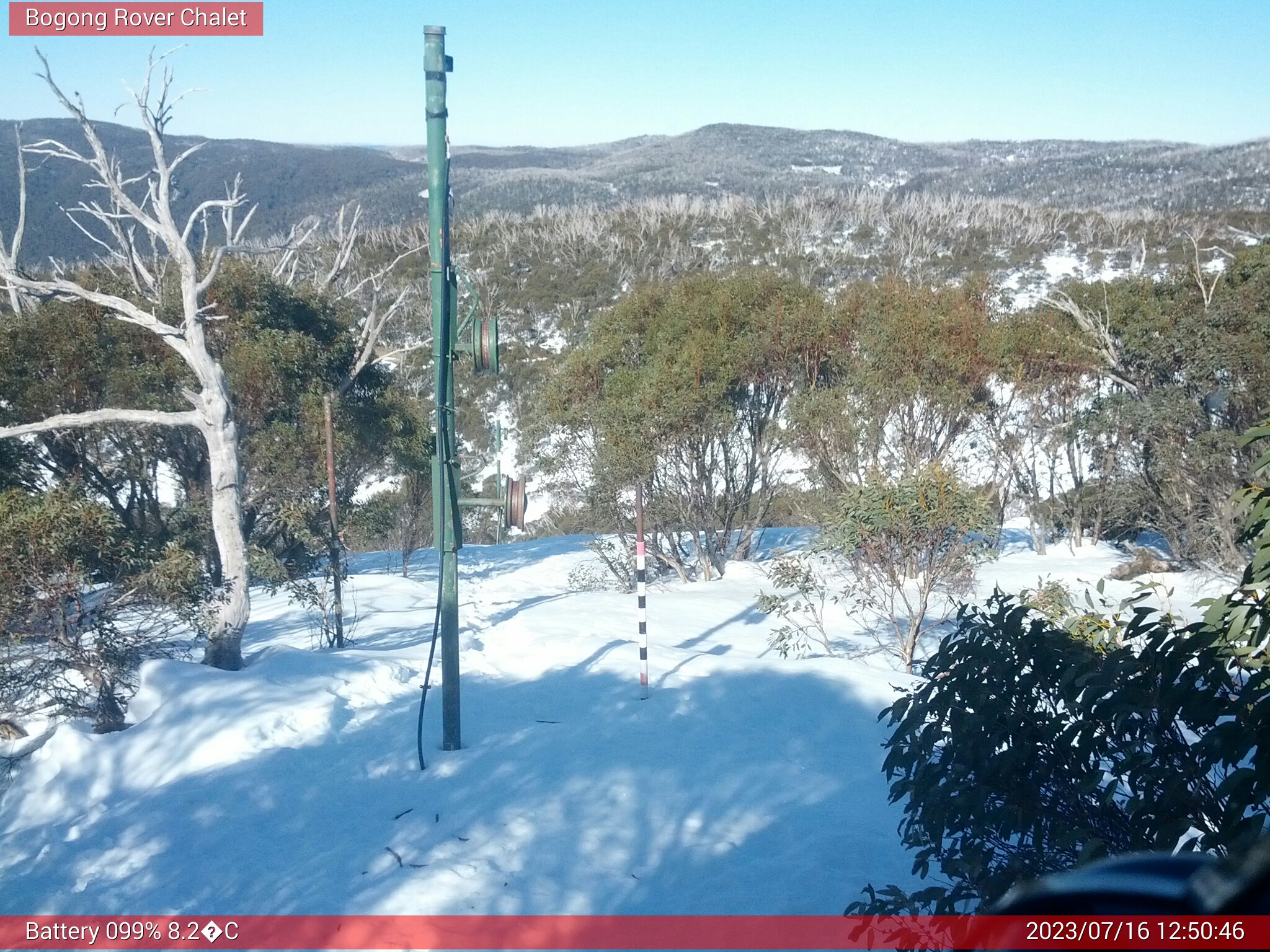 Bogong Web Cam 12:50pm Sunday 16th of July 2023