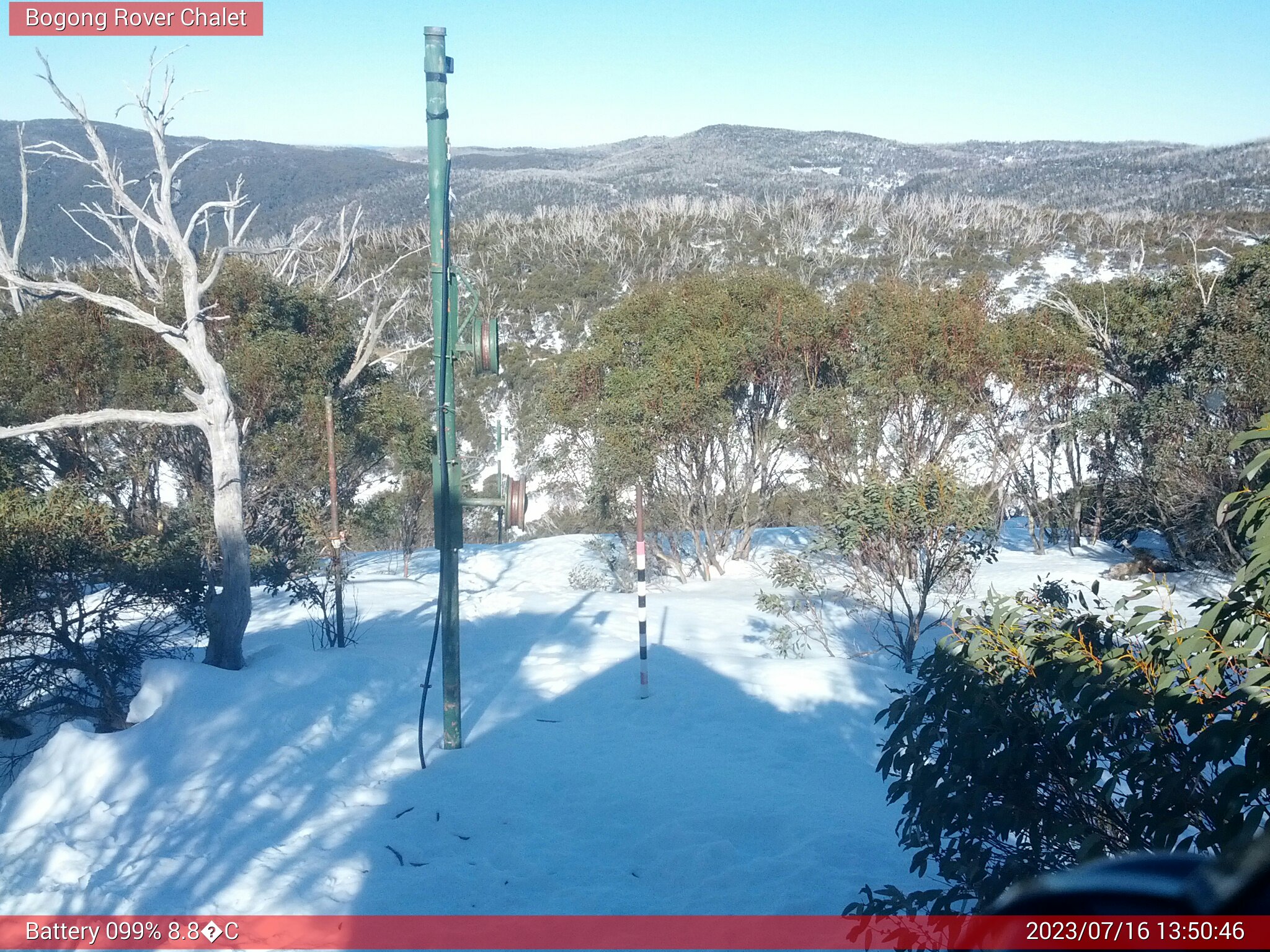 Bogong Web Cam 1:50pm Sunday 16th of July 2023