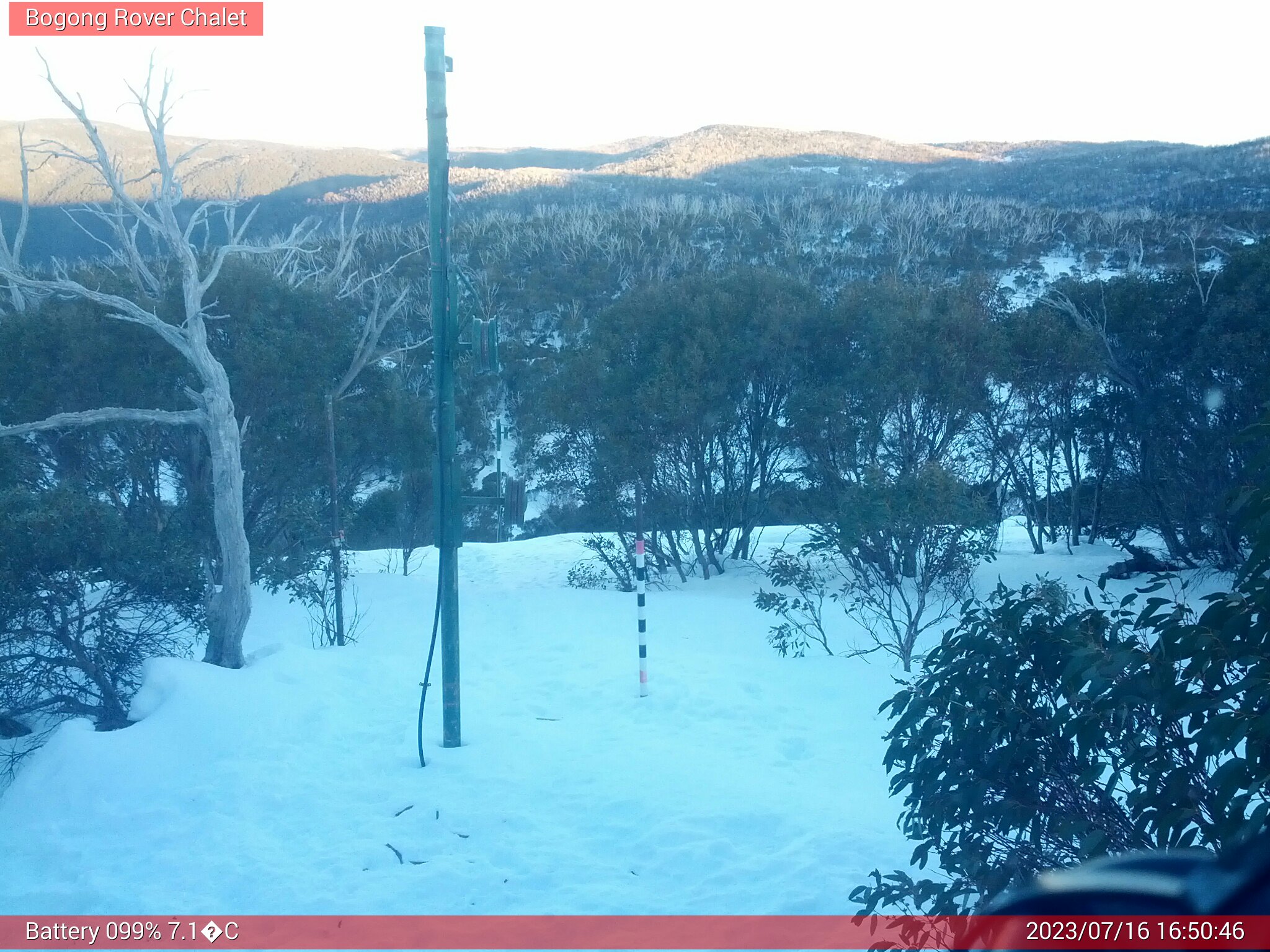 Bogong Web Cam 4:50pm Sunday 16th of July 2023