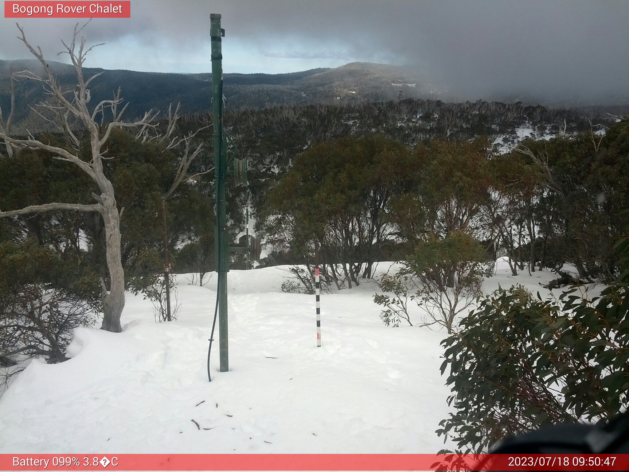 Bogong Web Cam 9:50am Tuesday 18th of July 2023