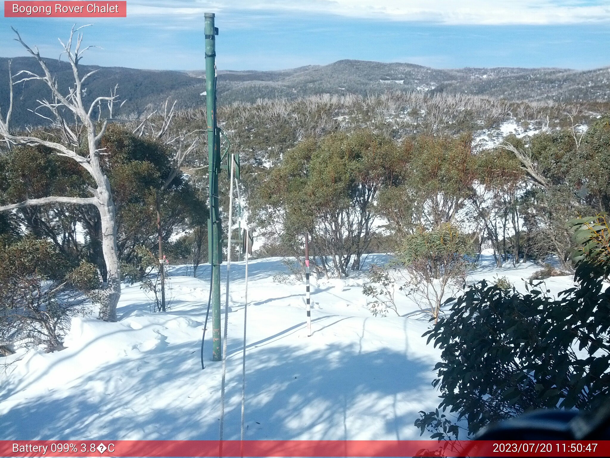 Bogong Web Cam 11:50am Thursday 20th of July 2023