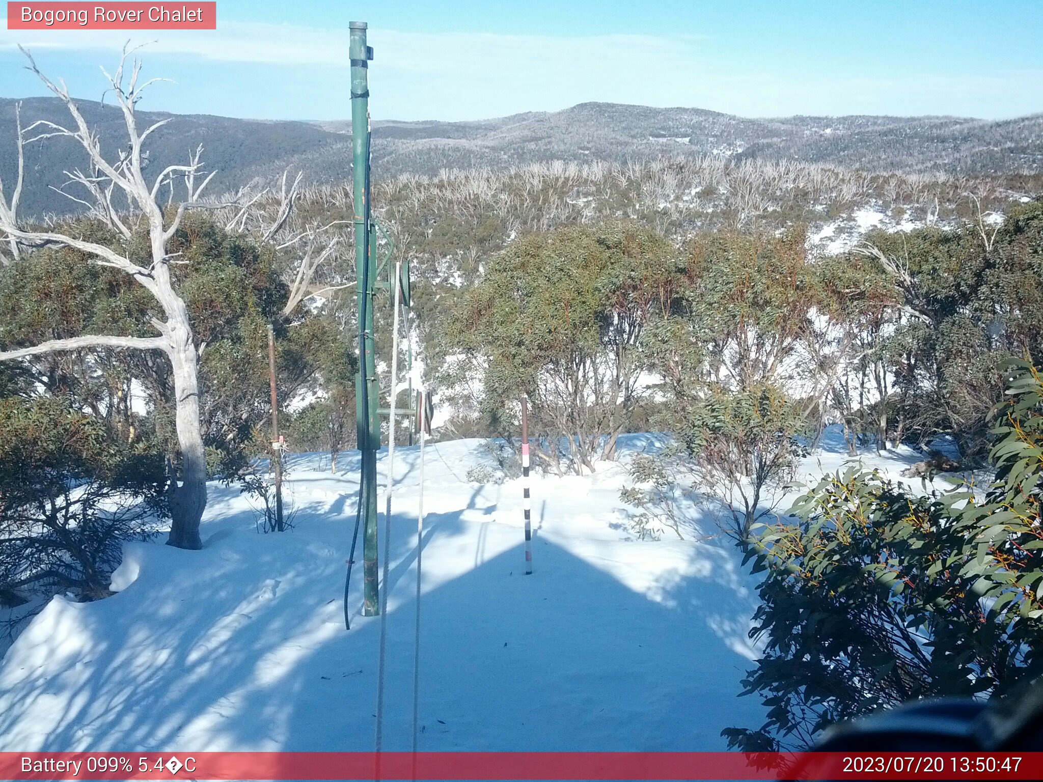 Bogong Web Cam 1:50pm Thursday 20th of July 2023