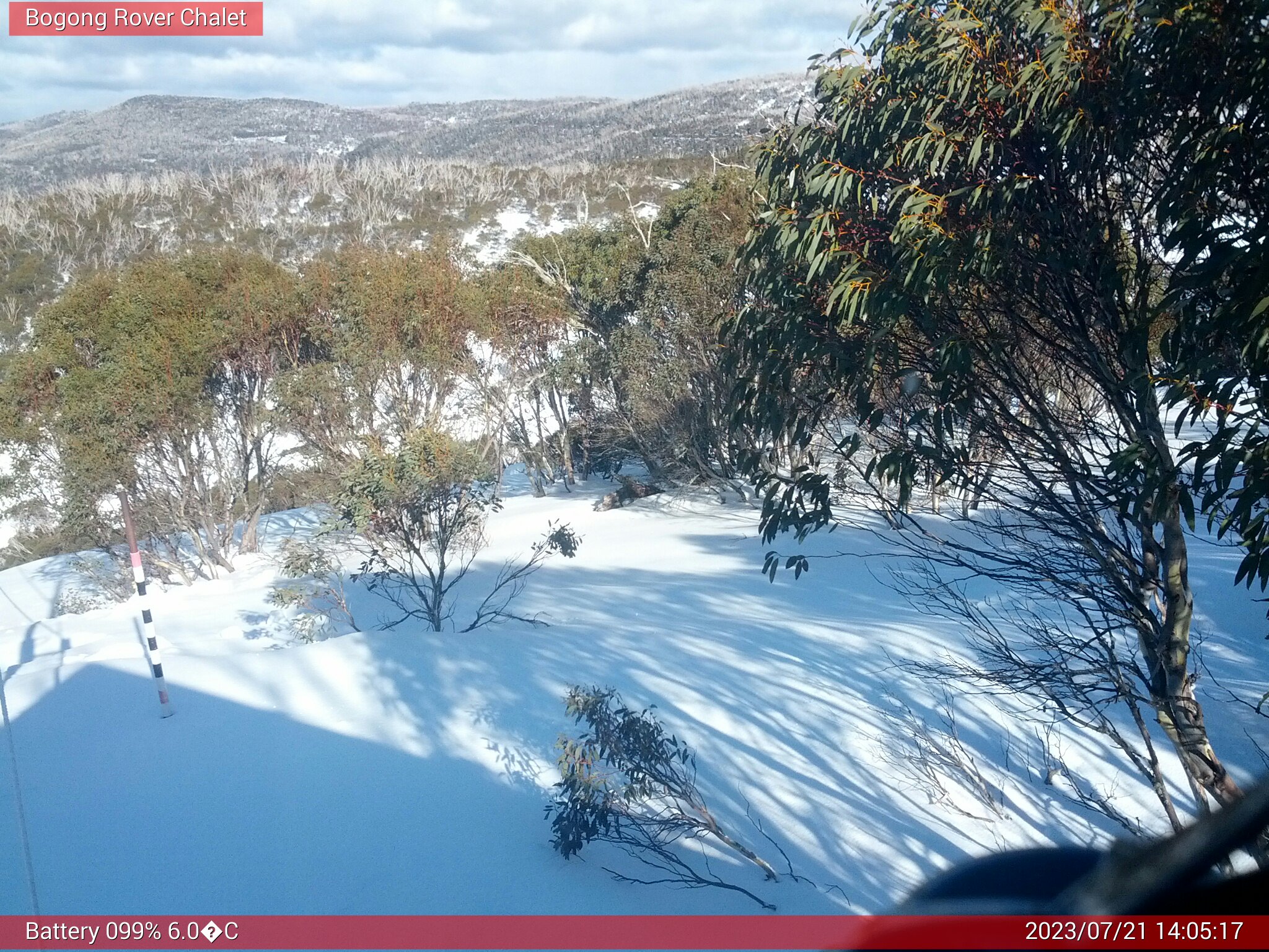 Bogong Web Cam 2:05pm Friday 21st of July 2023