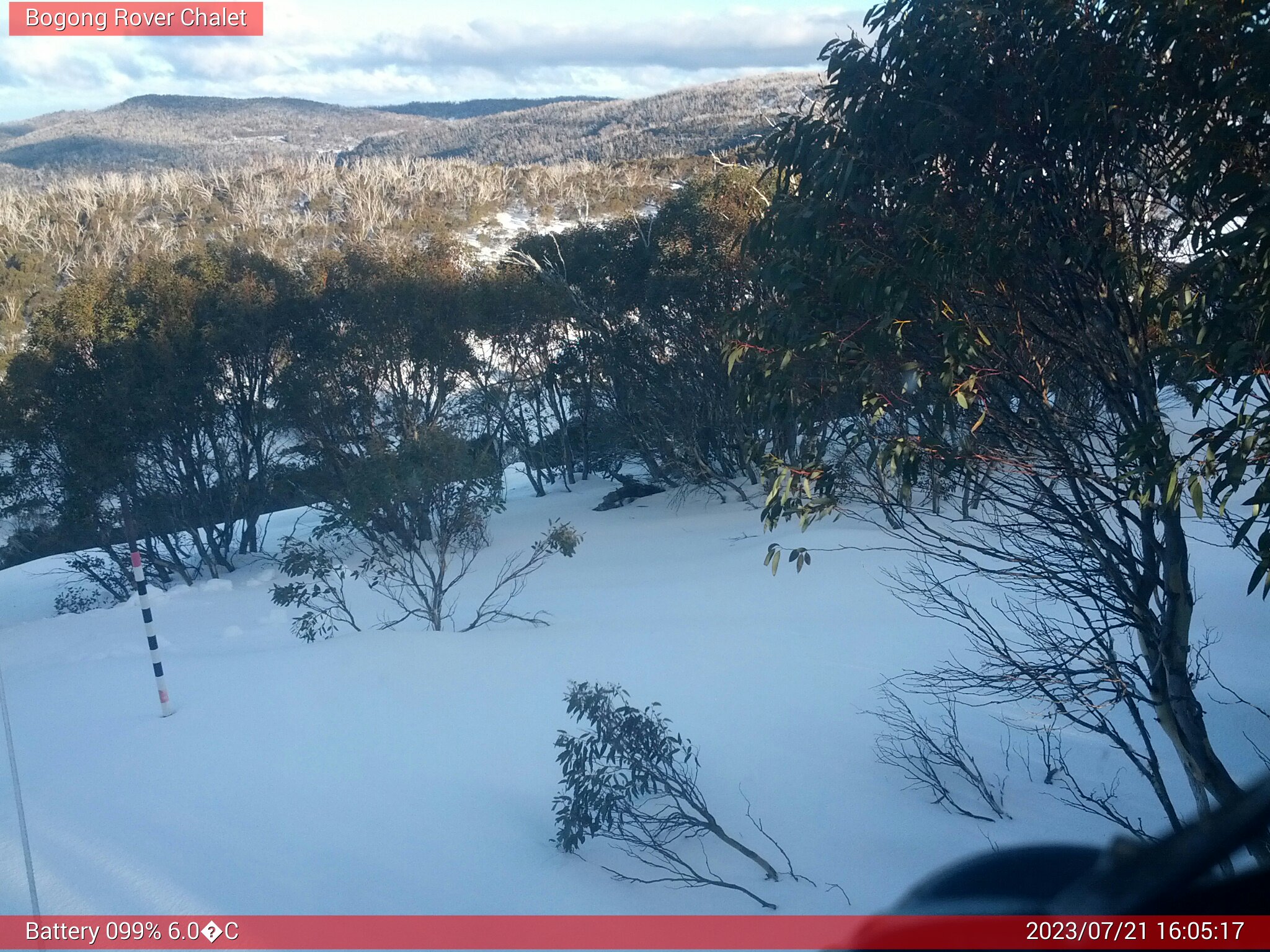 Bogong Web Cam 4:05pm Friday 21st of July 2023