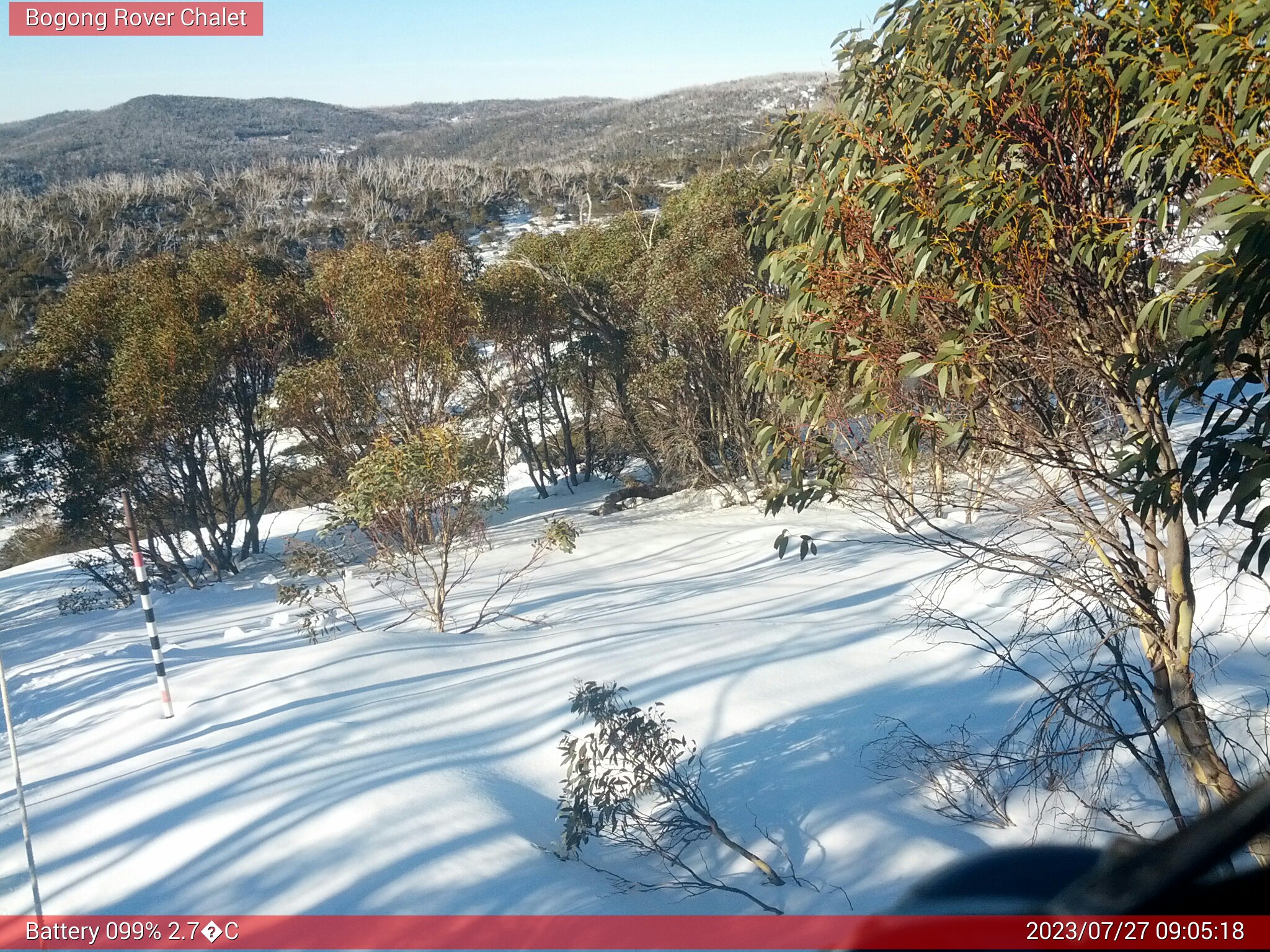 Bogong Web Cam 9:05am Thursday 27th of July 2023