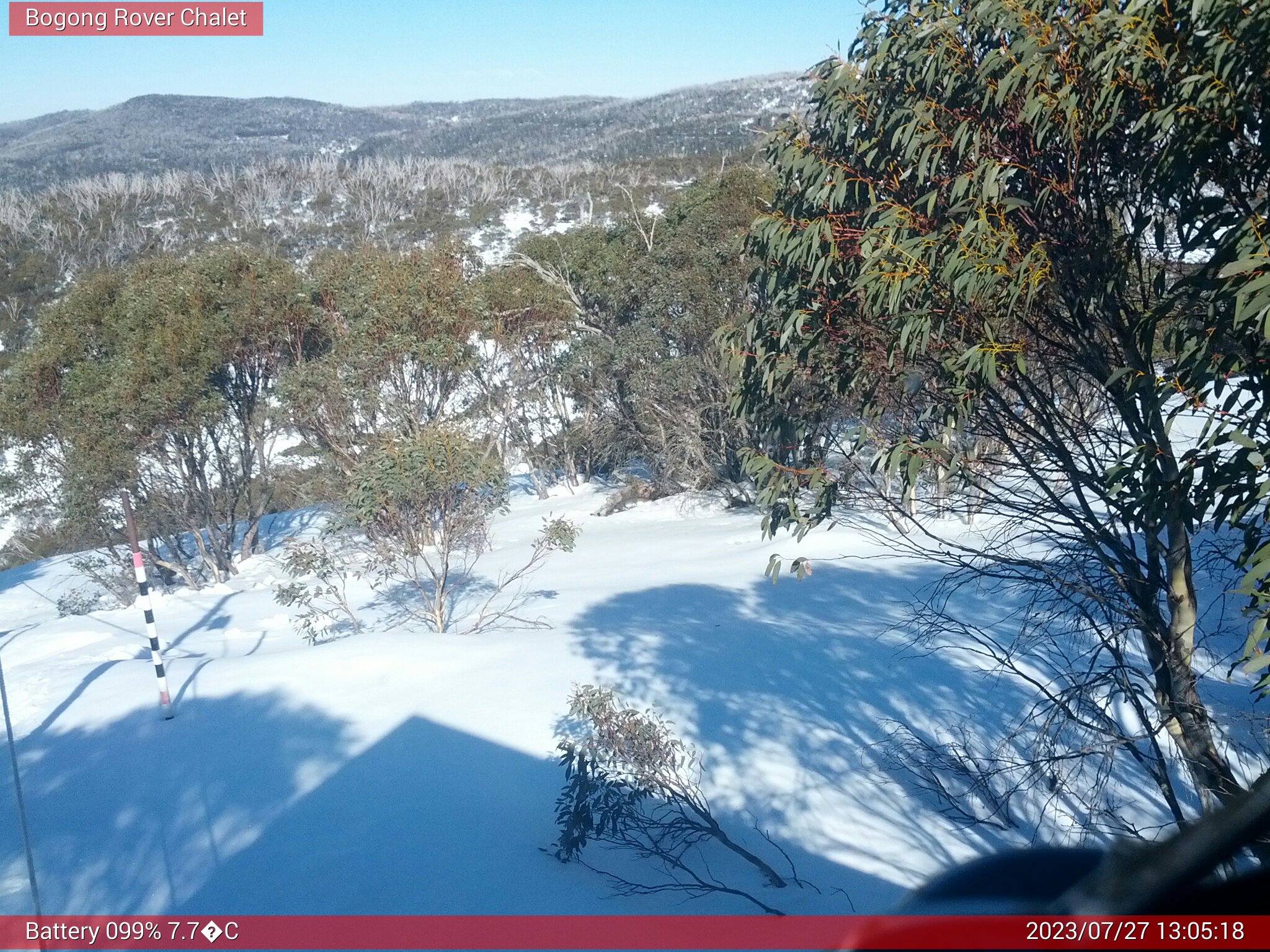 Bogong Web Cam 1:05pm Thursday 27th of July 2023