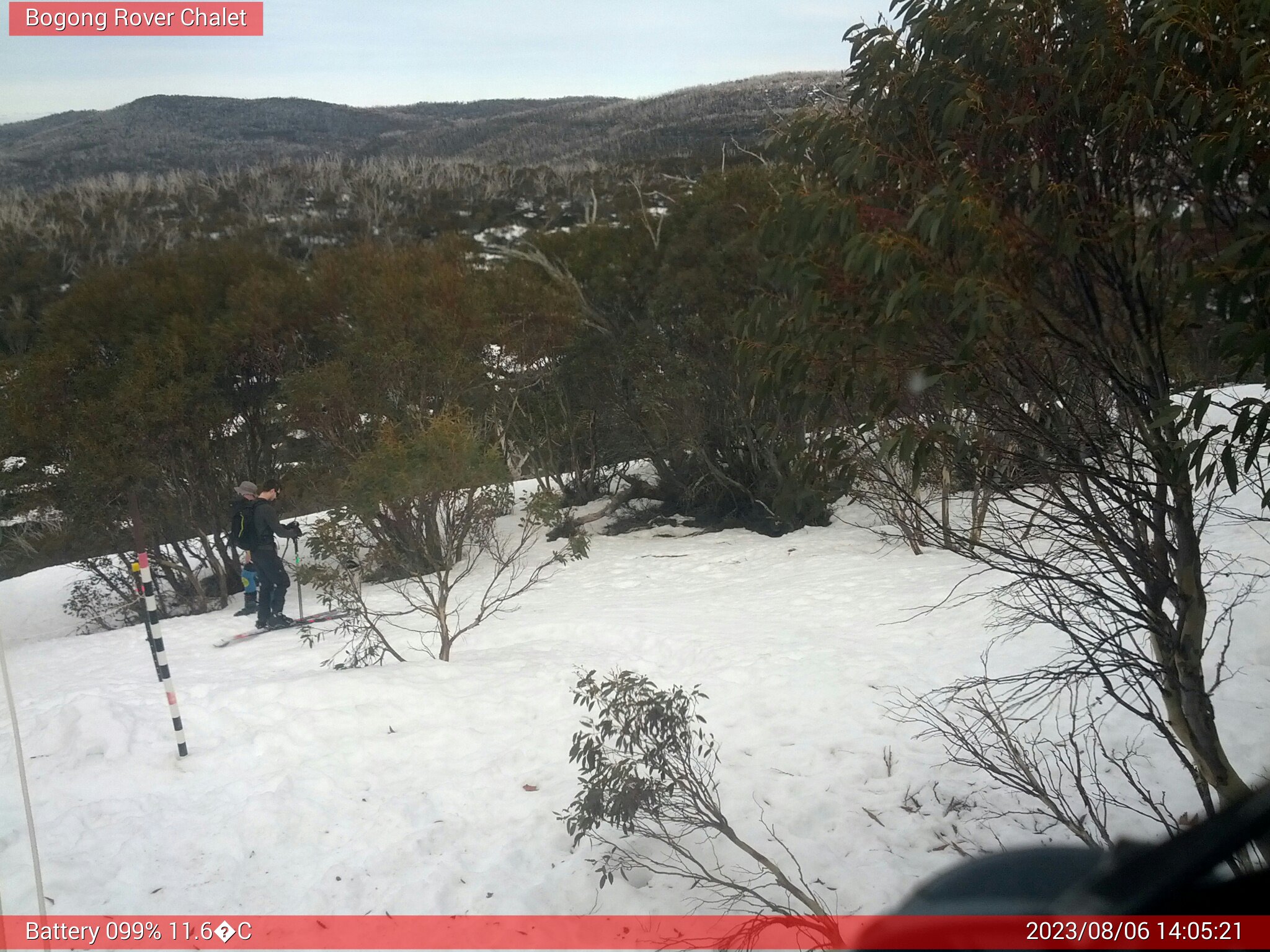 Bogong Web Cam 2:05pm Sunday 6th of August 2023