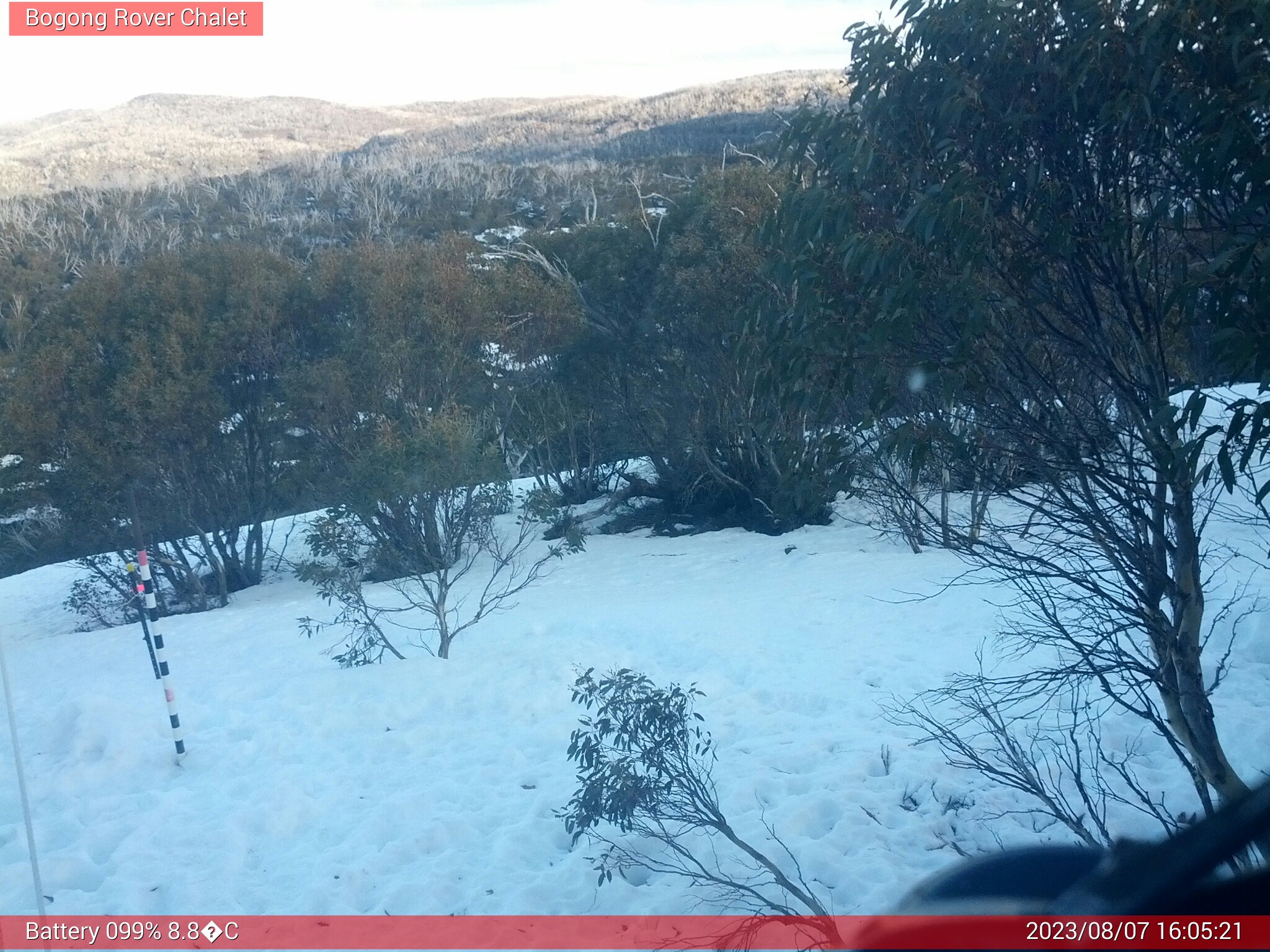 Bogong Web Cam 4:05pm Monday 7th of August 2023