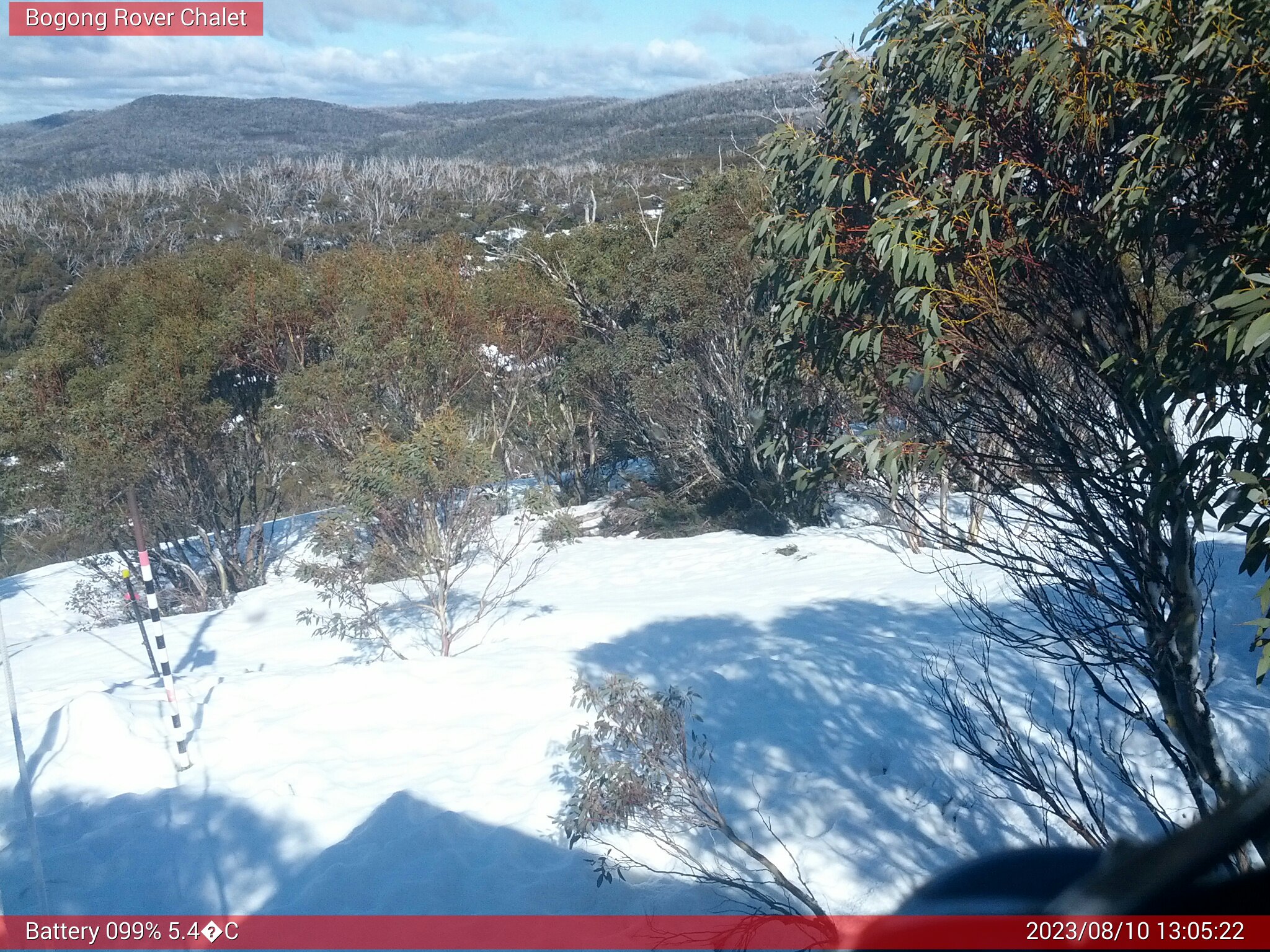 Bogong Web Cam 1:05pm Thursday 10th of August 2023