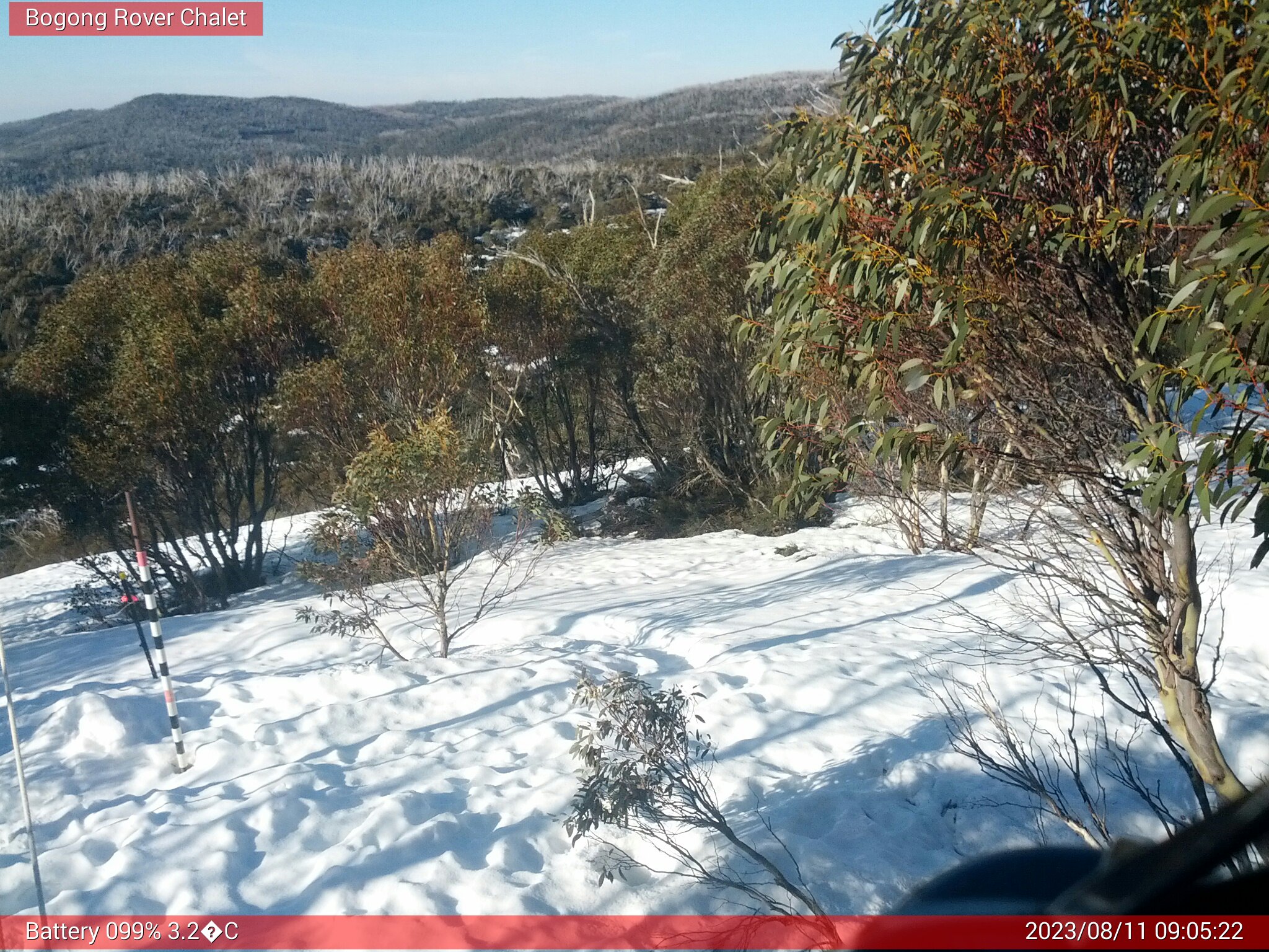 Bogong Web Cam 9:05am Friday 11th of August 2023