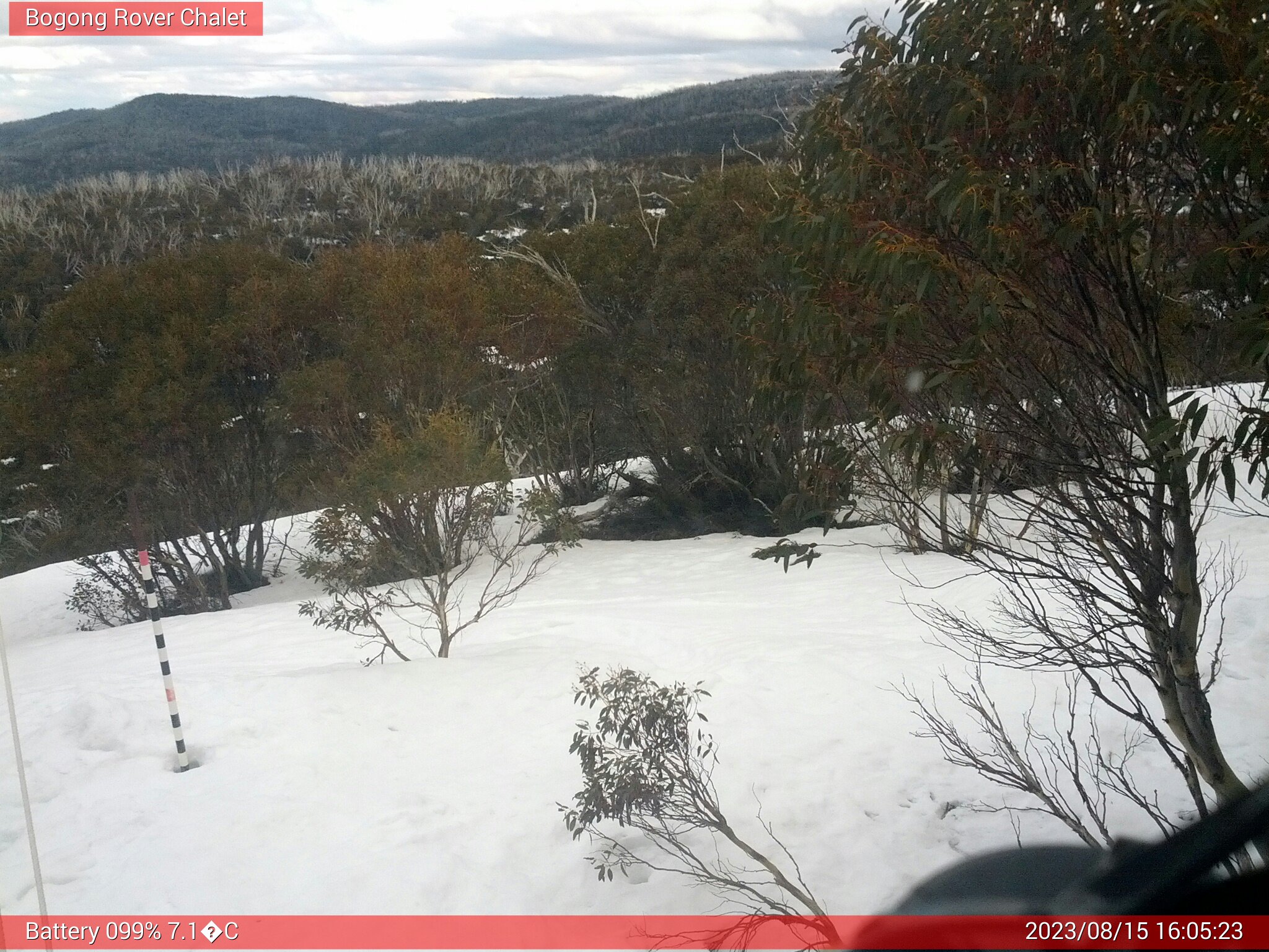 Bogong Web Cam 4:05pm Tuesday 15th of August 2023