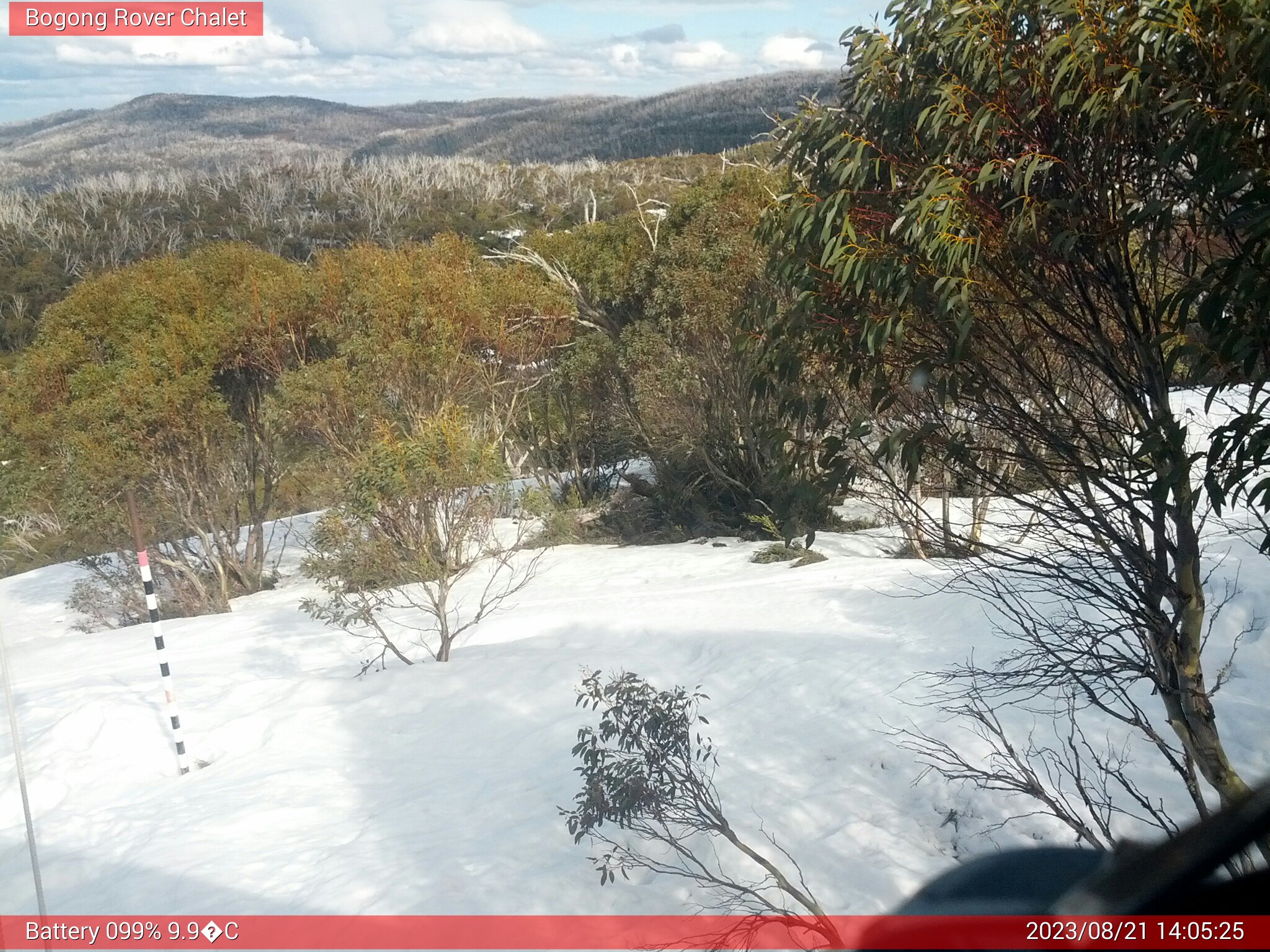 Bogong Web Cam 2:05pm Monday 21st of August 2023