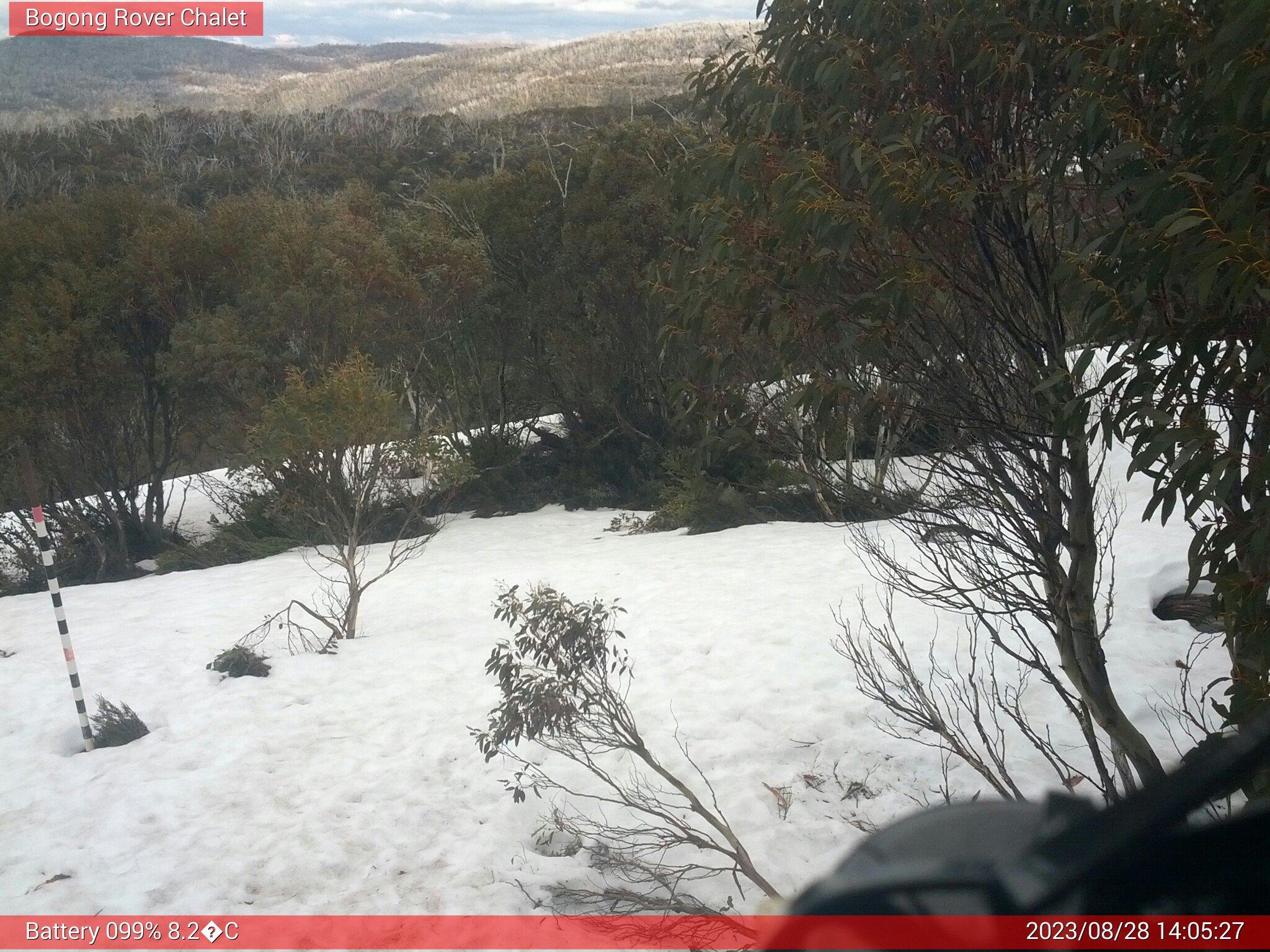 Bogong Web Cam 2:05pm Monday 28th of August 2023