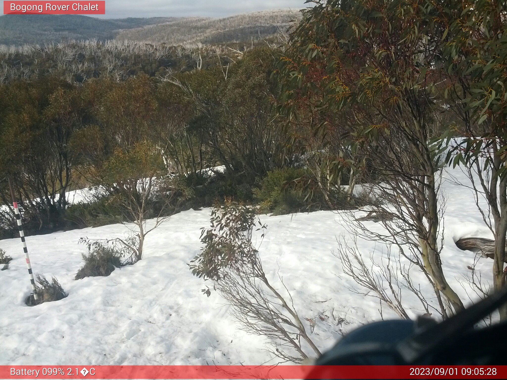 Bogong Web Cam 9:05am Friday 1st of September 2023