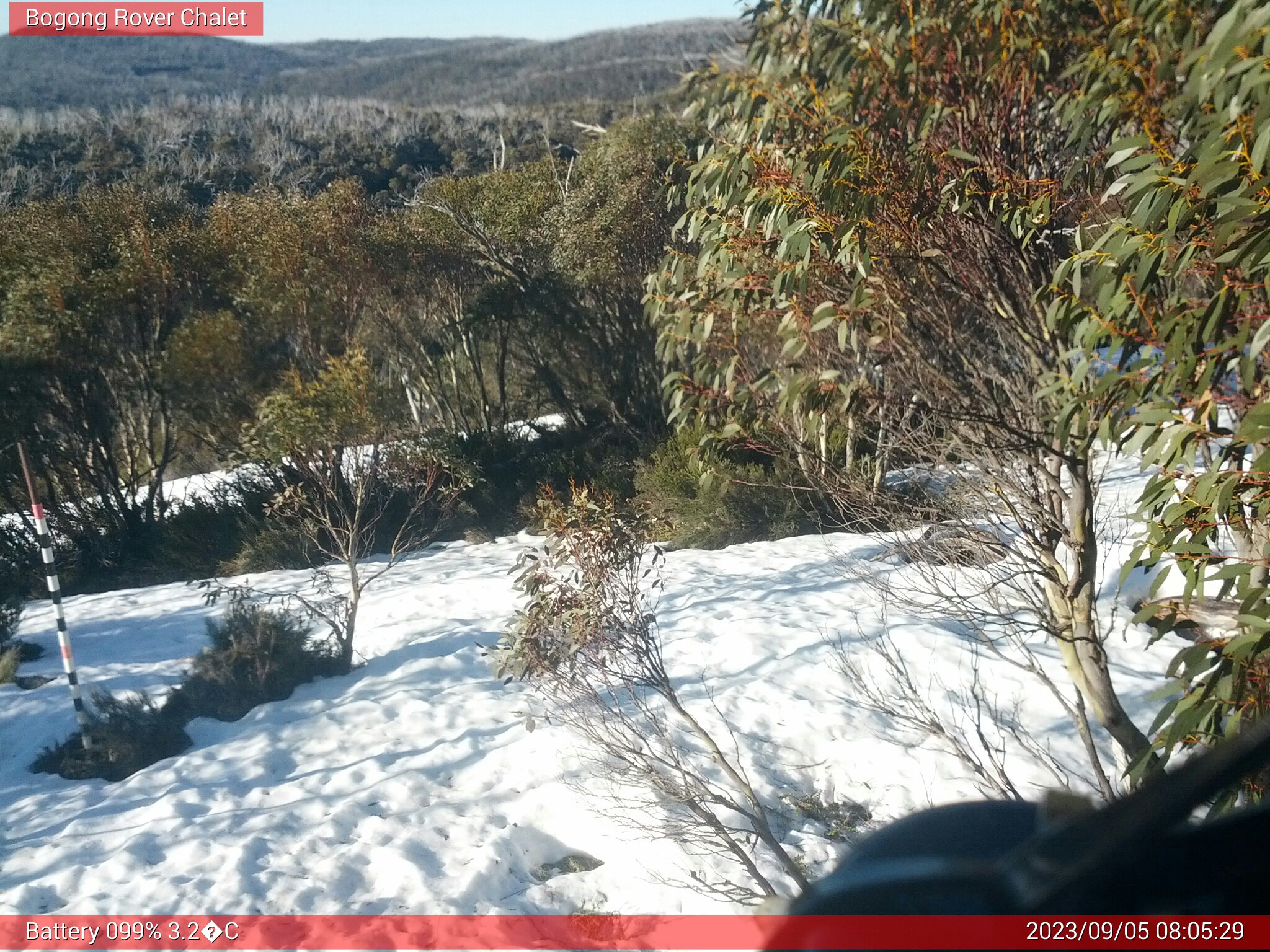 Bogong Web Cam 8:05am Tuesday 5th of September 2023