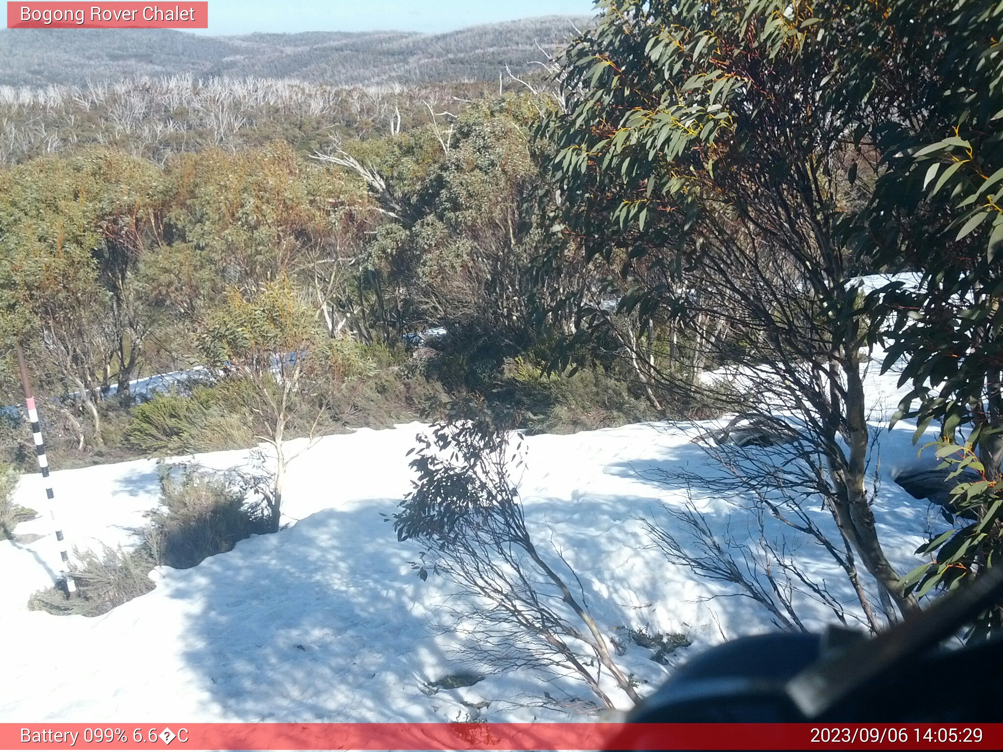 Bogong Web Cam 2:05pm Wednesday 6th of September 2023