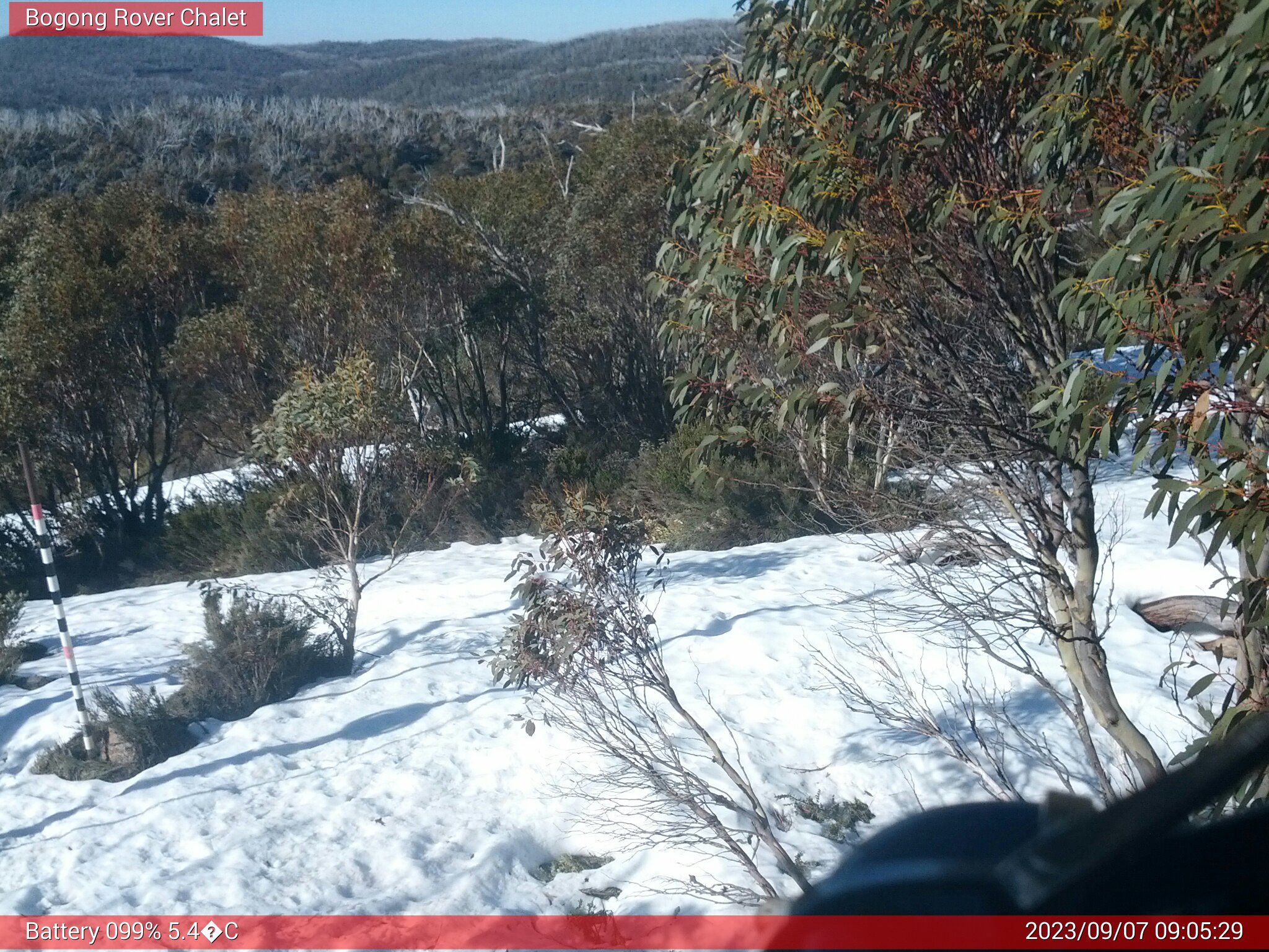 Bogong Web Cam 9:05am Thursday 7th of September 2023