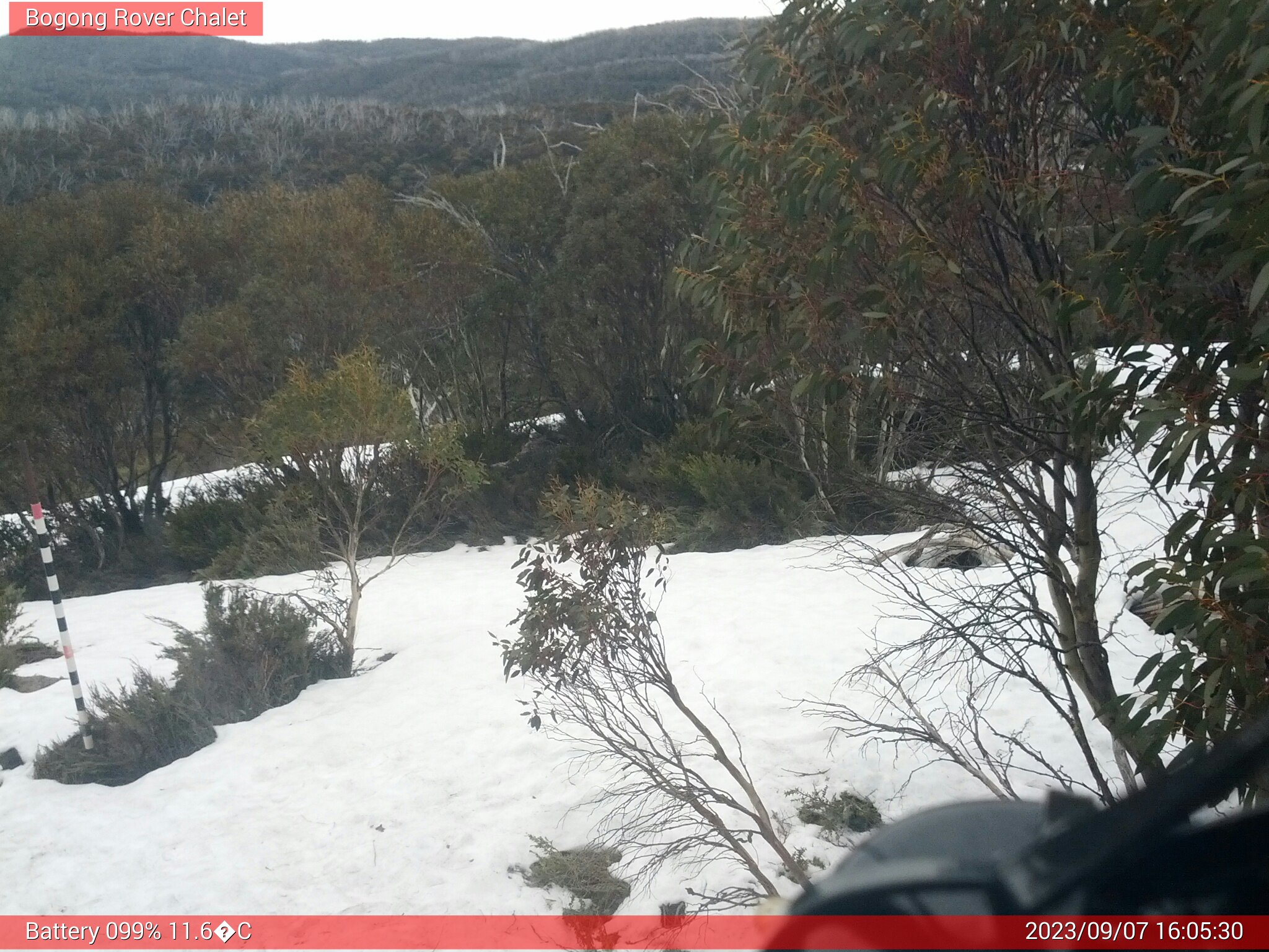 Bogong Web Cam 4:05pm Thursday 7th of September 2023