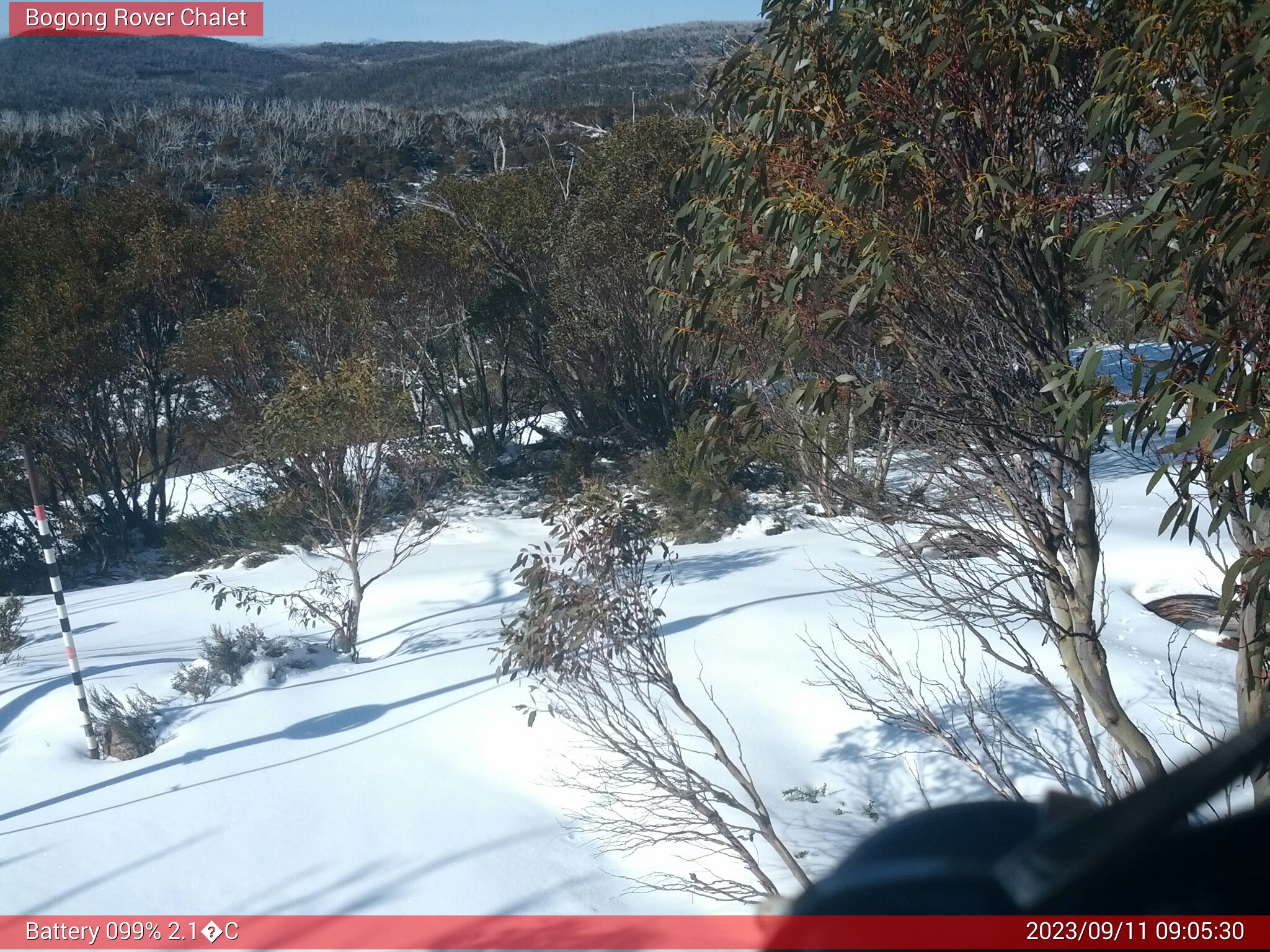 Bogong Web Cam 9:05am Monday 11th of September 2023