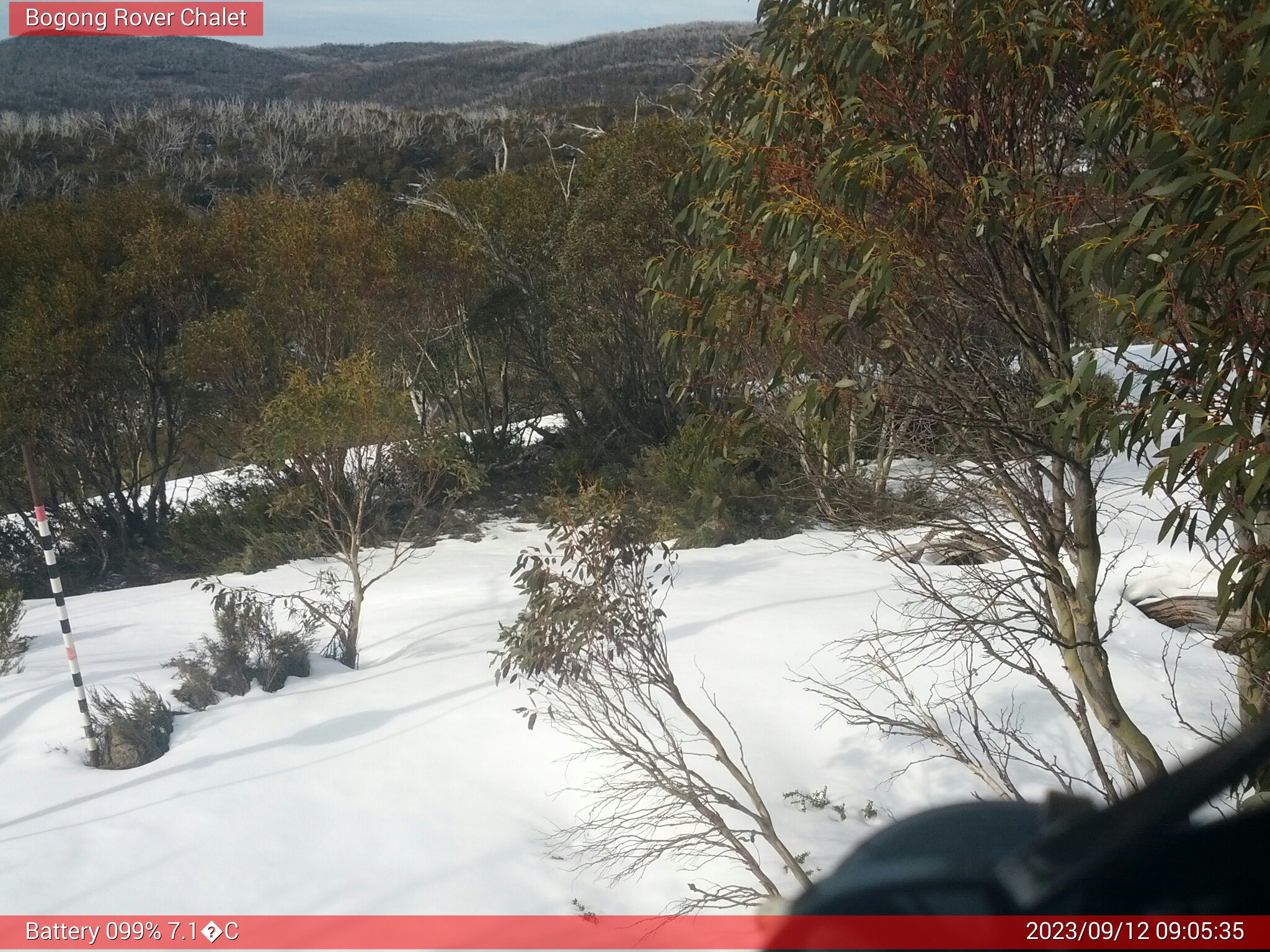 Bogong Web Cam 9:05am Tuesday 12th of September 2023