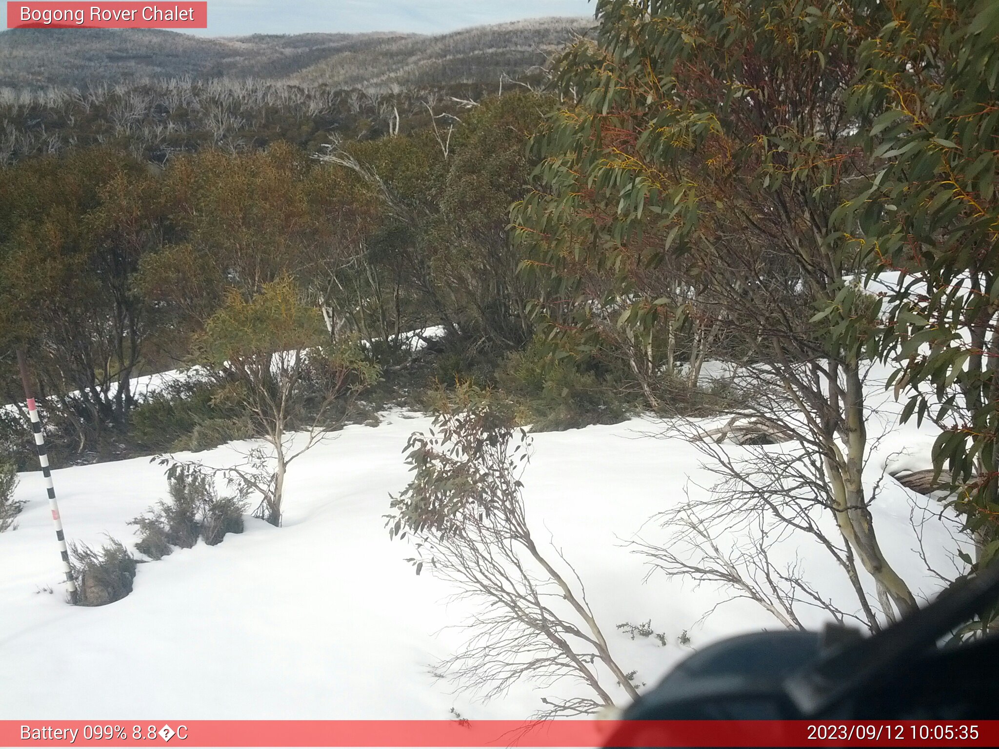 Bogong Web Cam 10:05am Tuesday 12th of September 2023