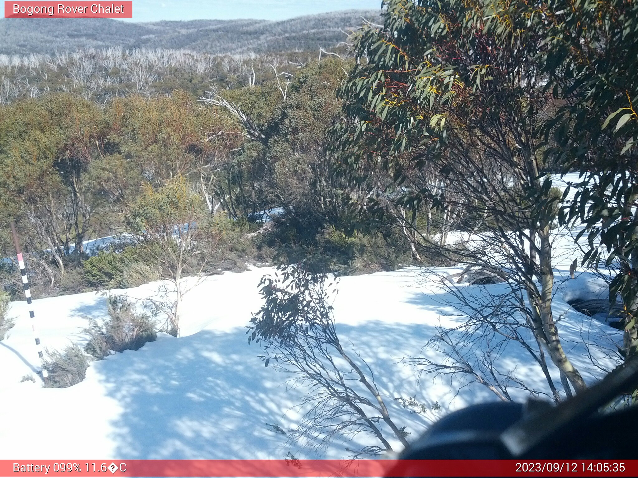 Bogong Web Cam 2:05pm Tuesday 12th of September 2023