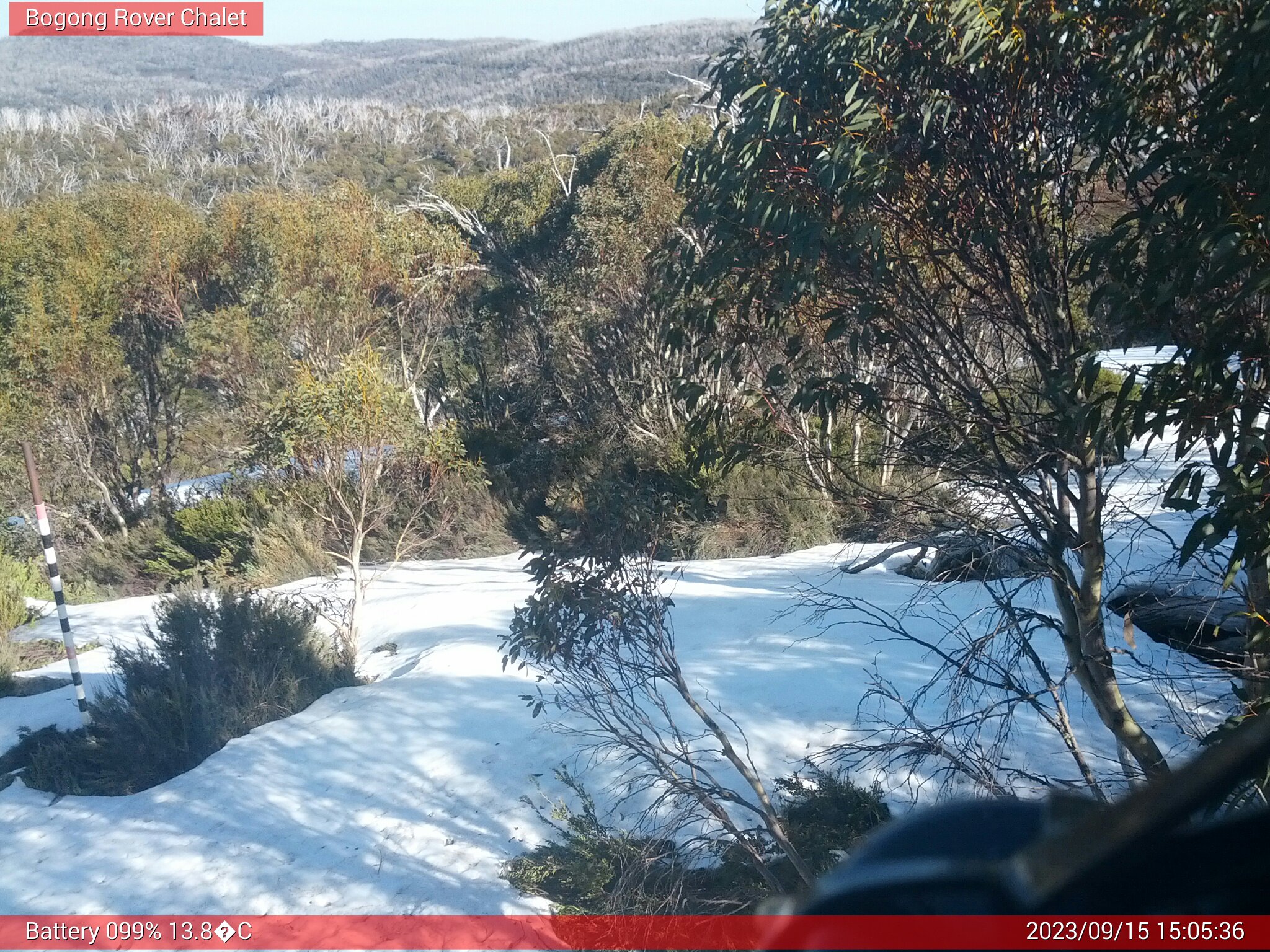 Bogong Web Cam 3:05pm Friday 15th of September 2023