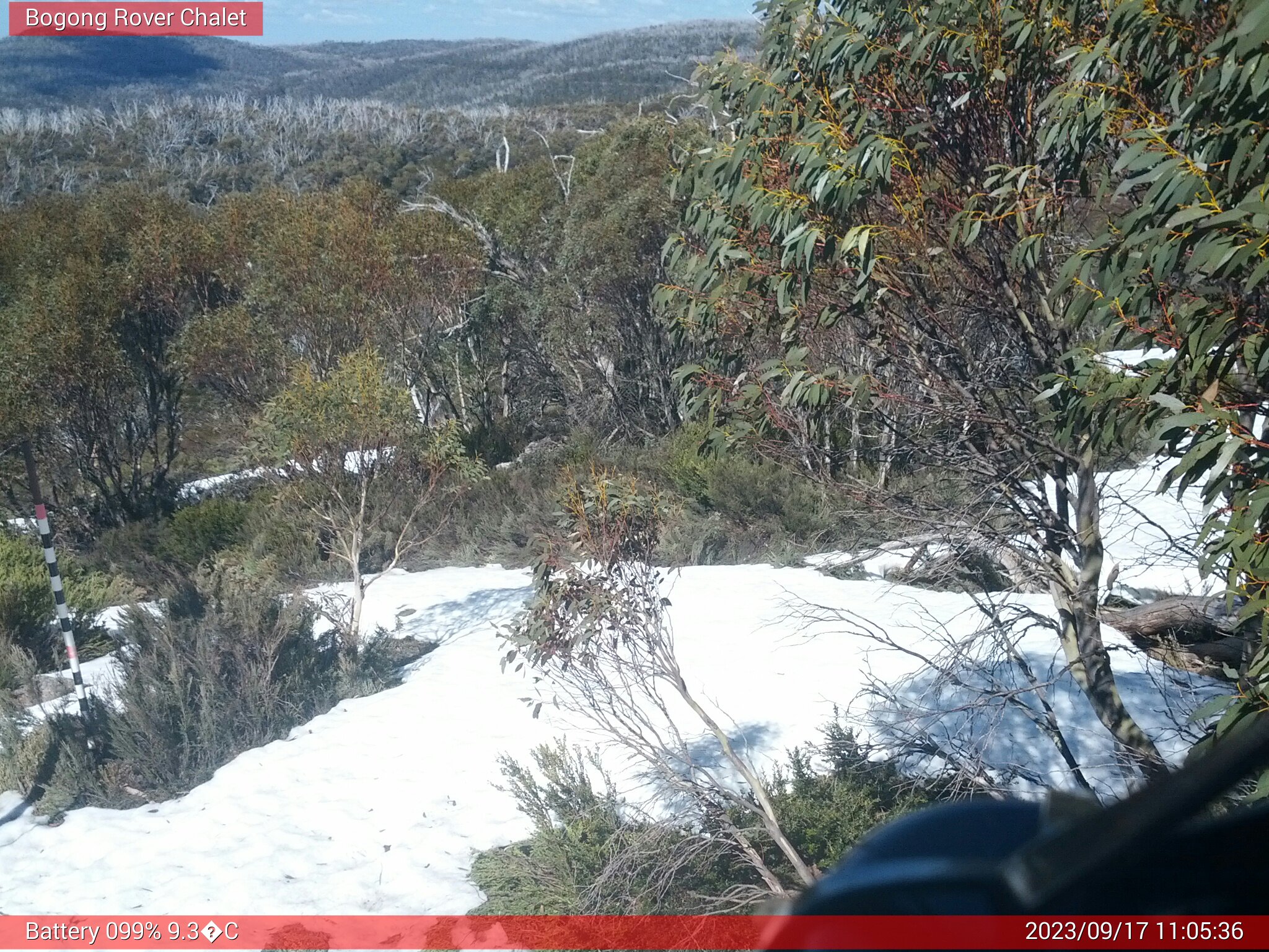 Bogong Web Cam 11:05am Sunday 17th of September 2023