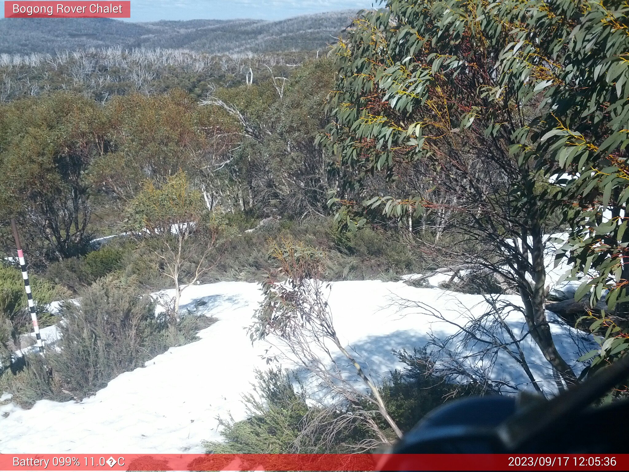 Bogong Web Cam 12:05pm Sunday 17th of September 2023